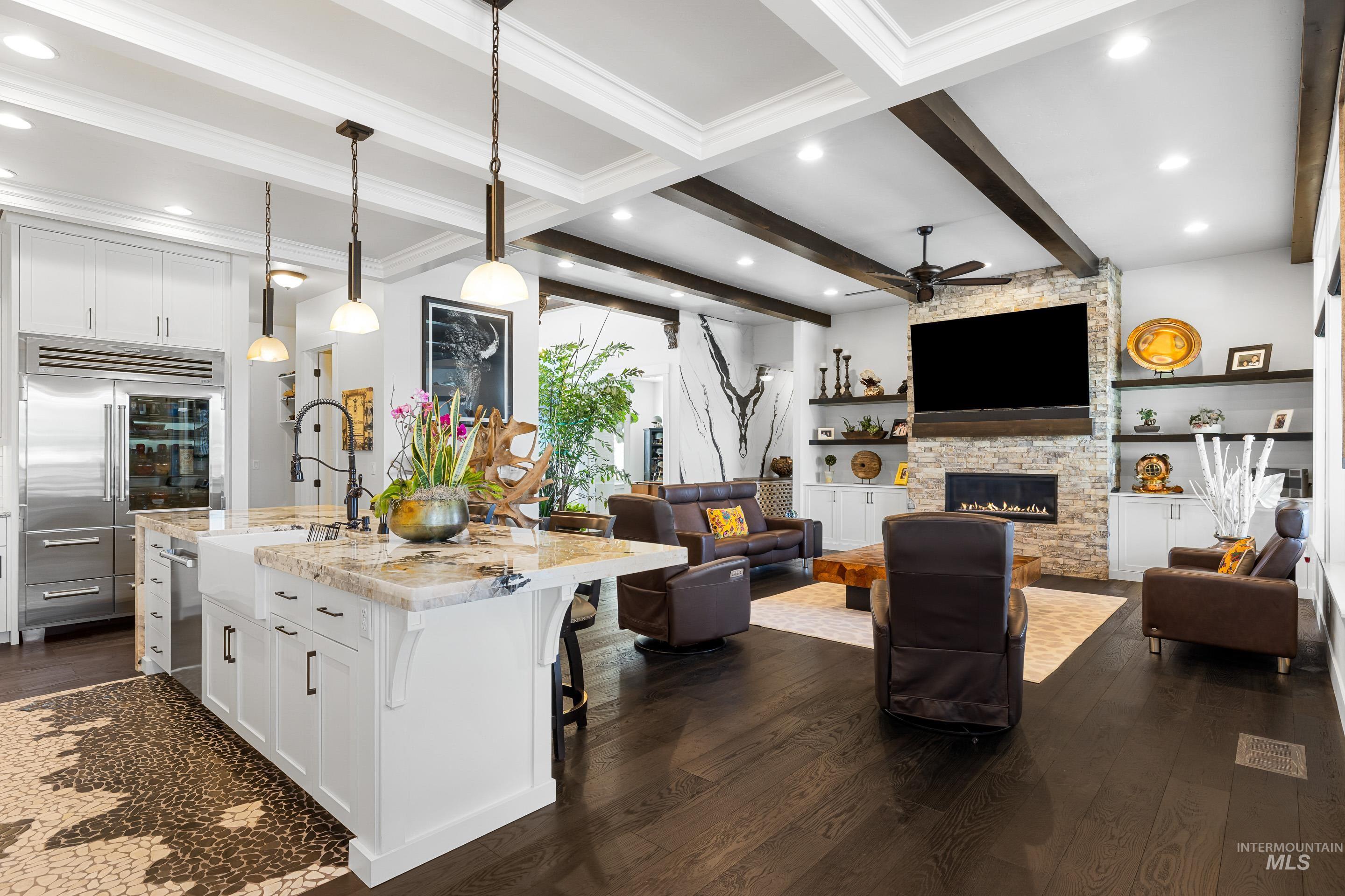 property viewer photo 30