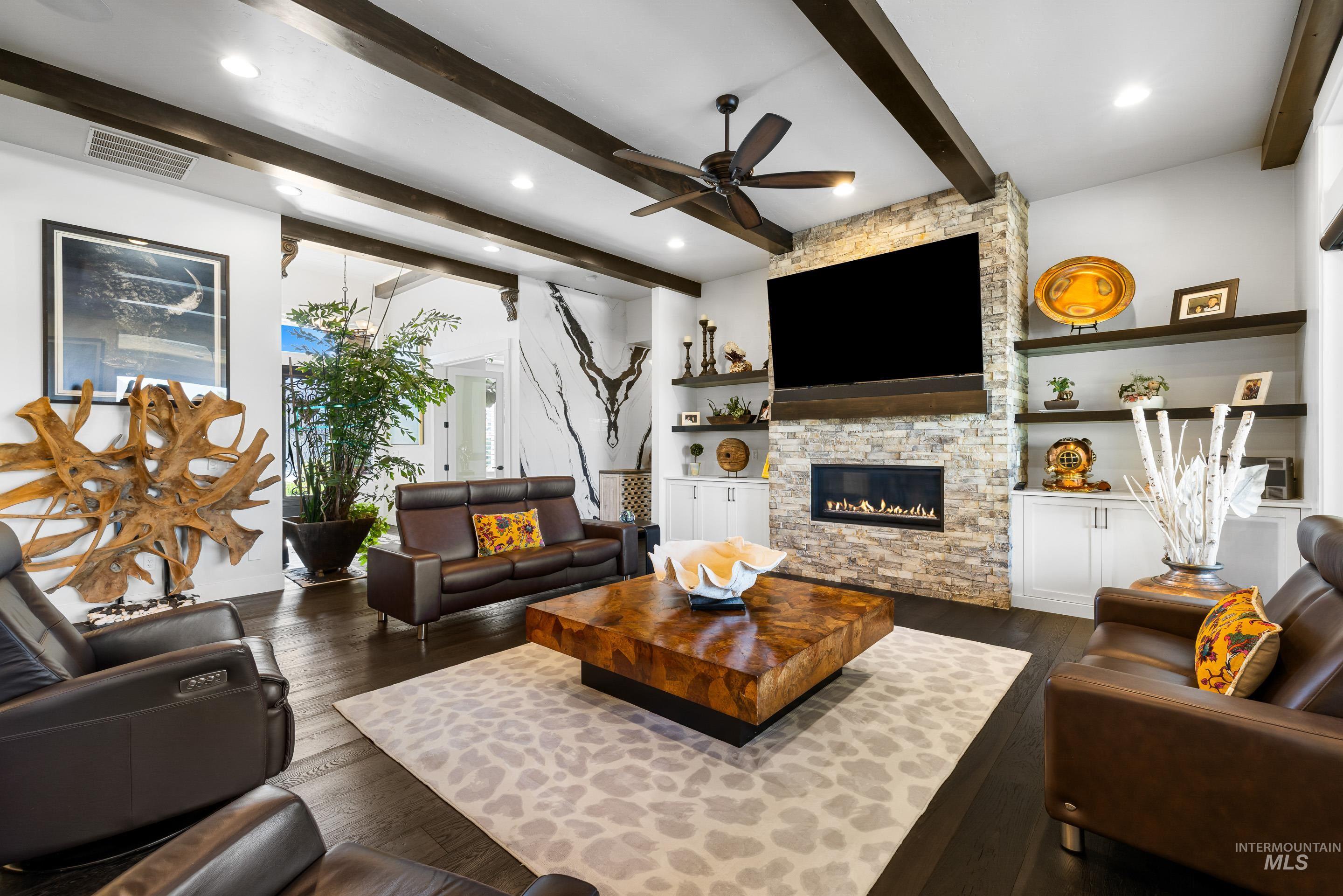 property viewer photo 9
