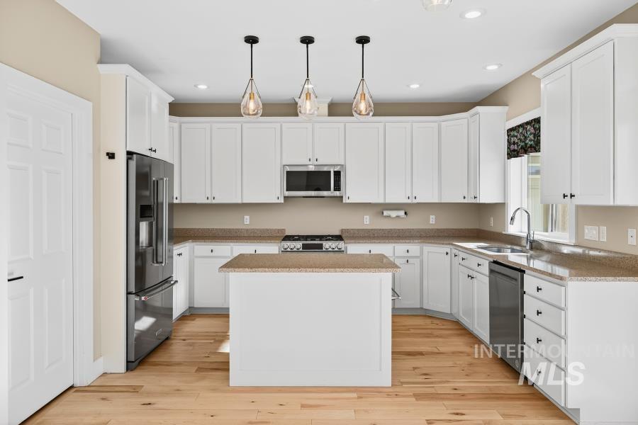 property viewer photo 11