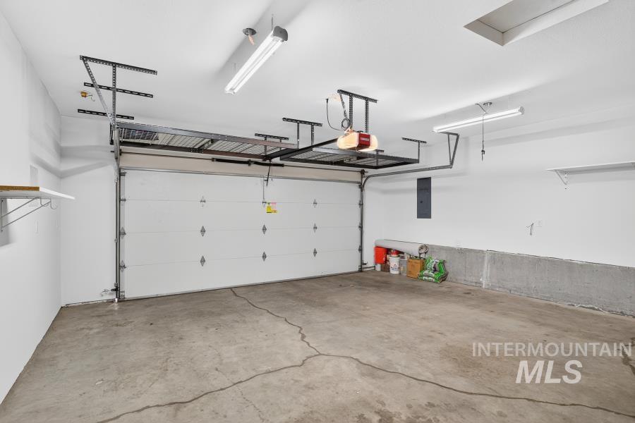 property viewer photo 25