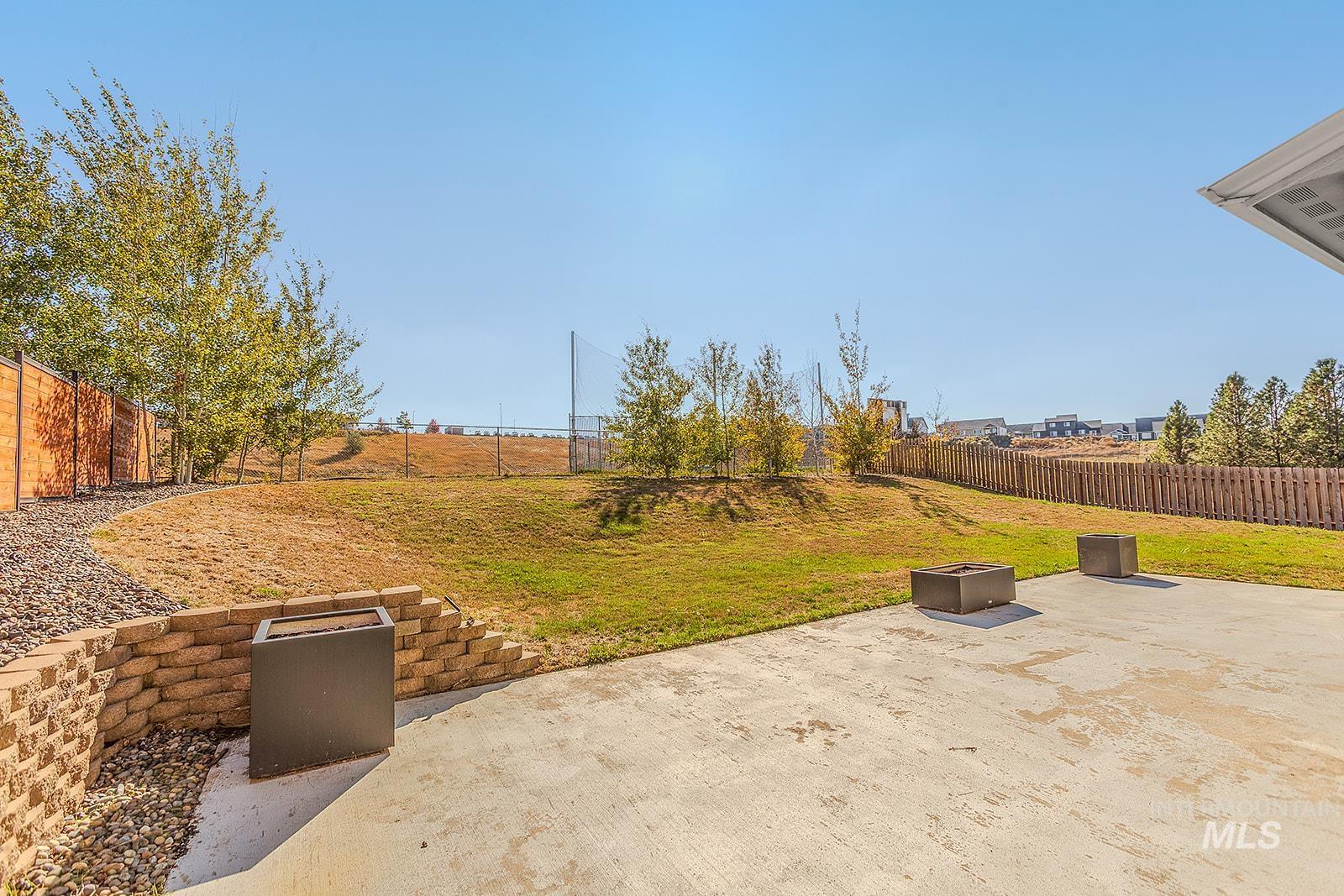 property viewer photo 37