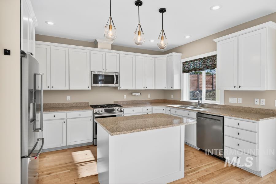 property viewer photo 8