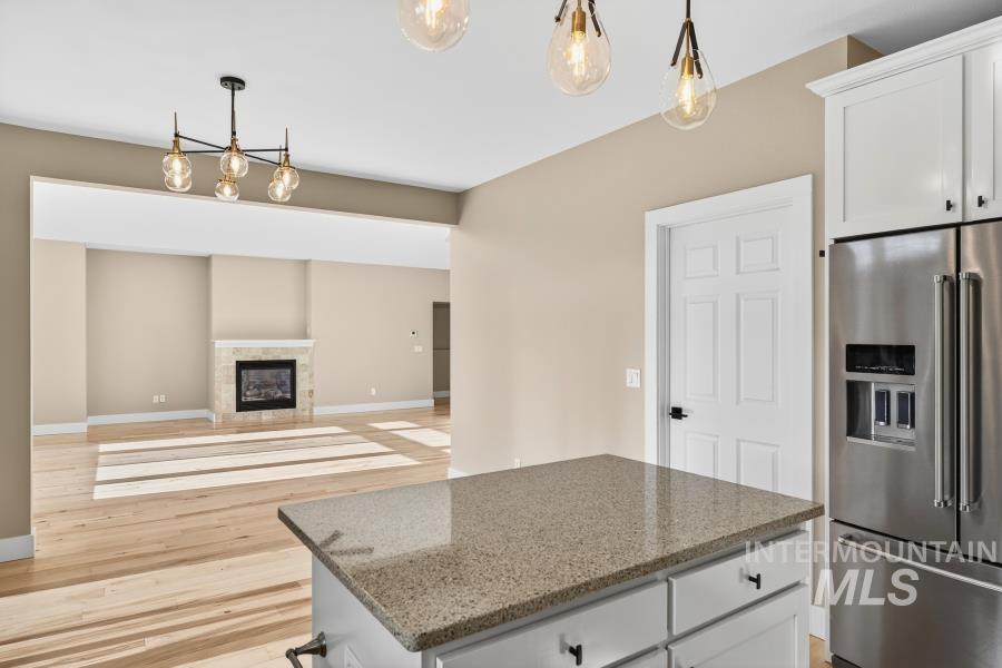 property viewer photo 9