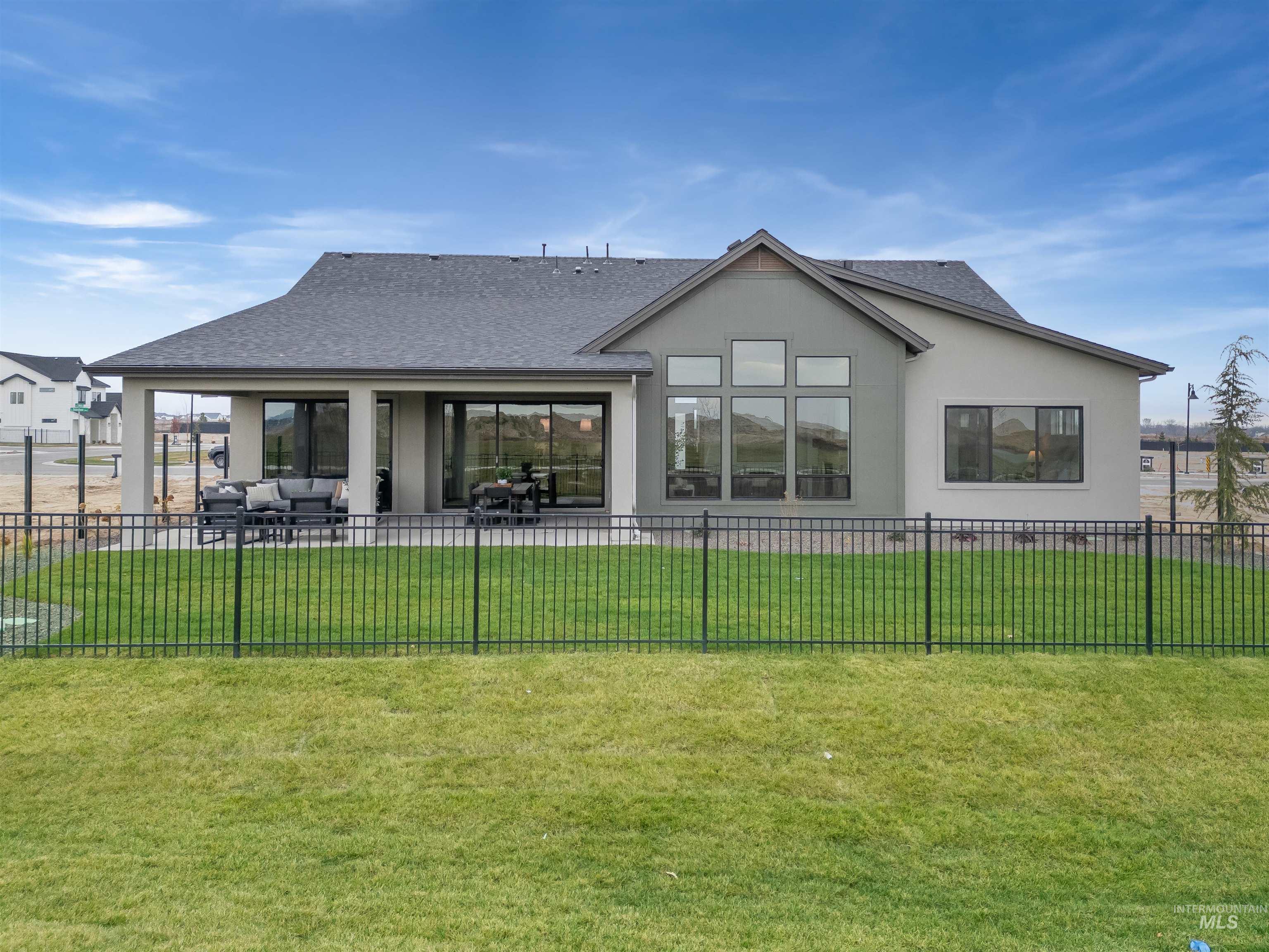 property viewer photo 39