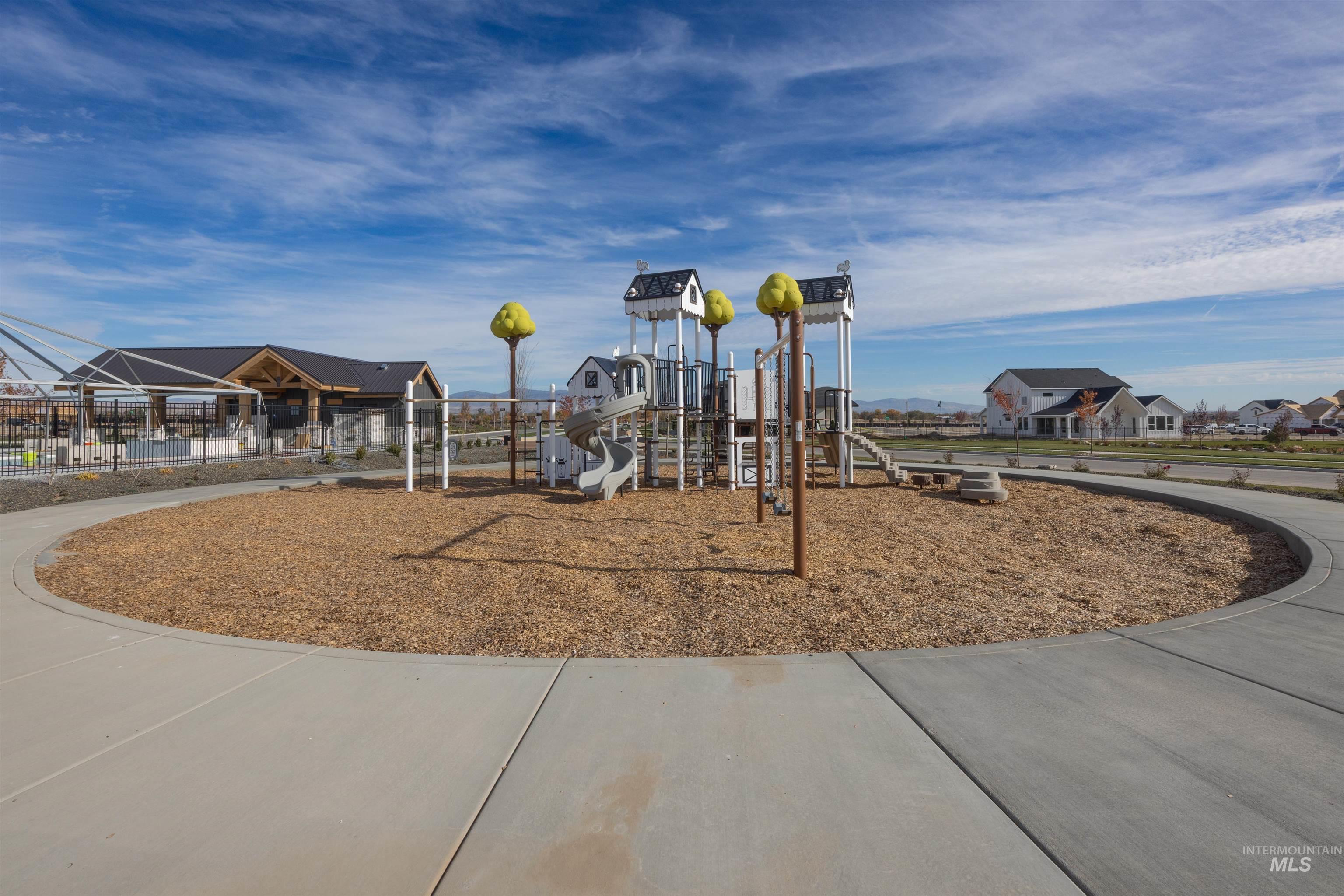property viewer photo 42