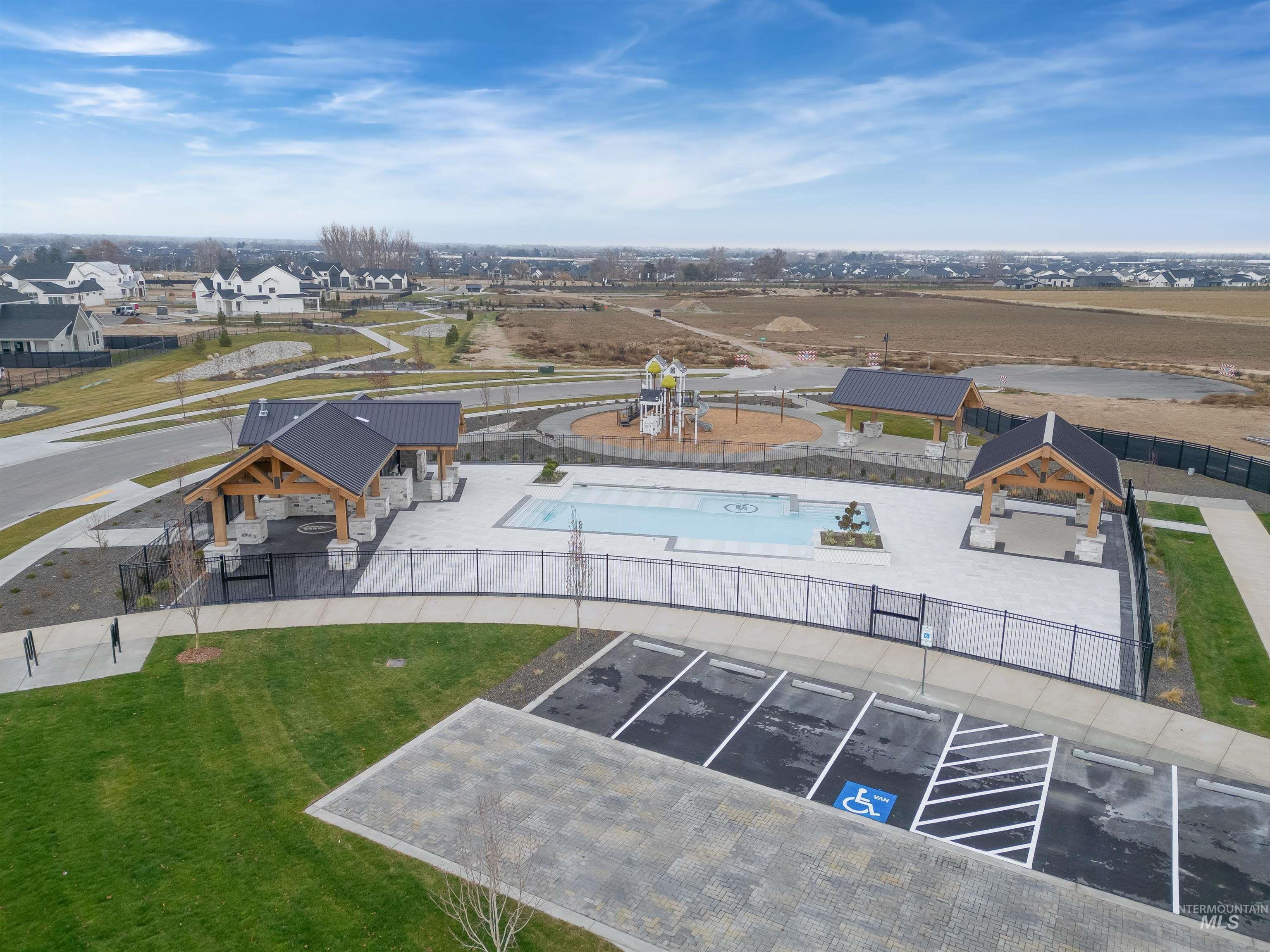 property viewer photo 45
