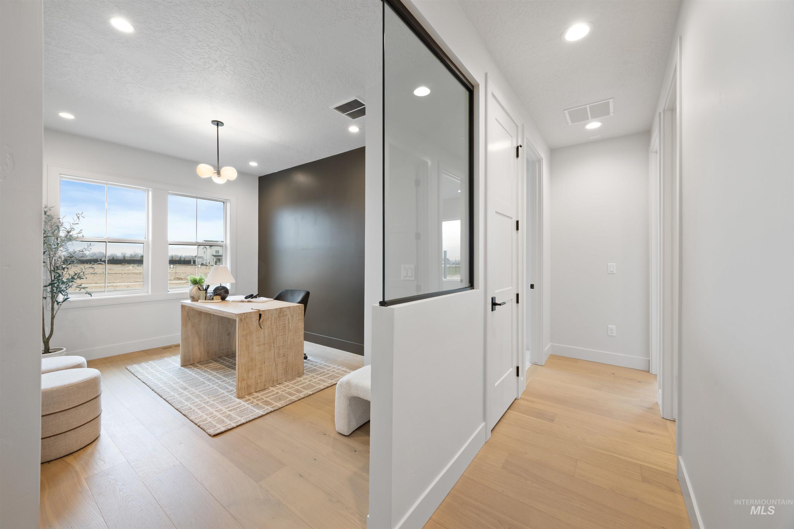 property viewer photo 5