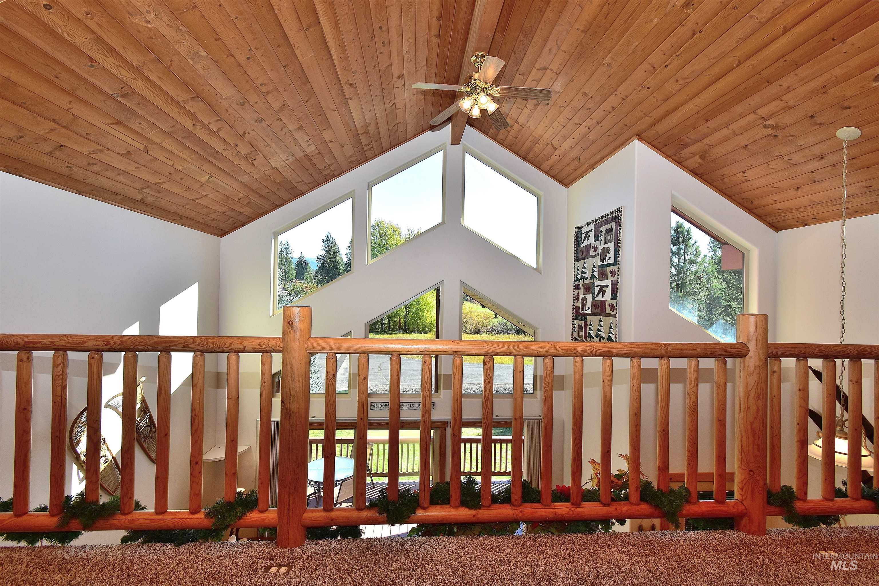 property viewer photo 24