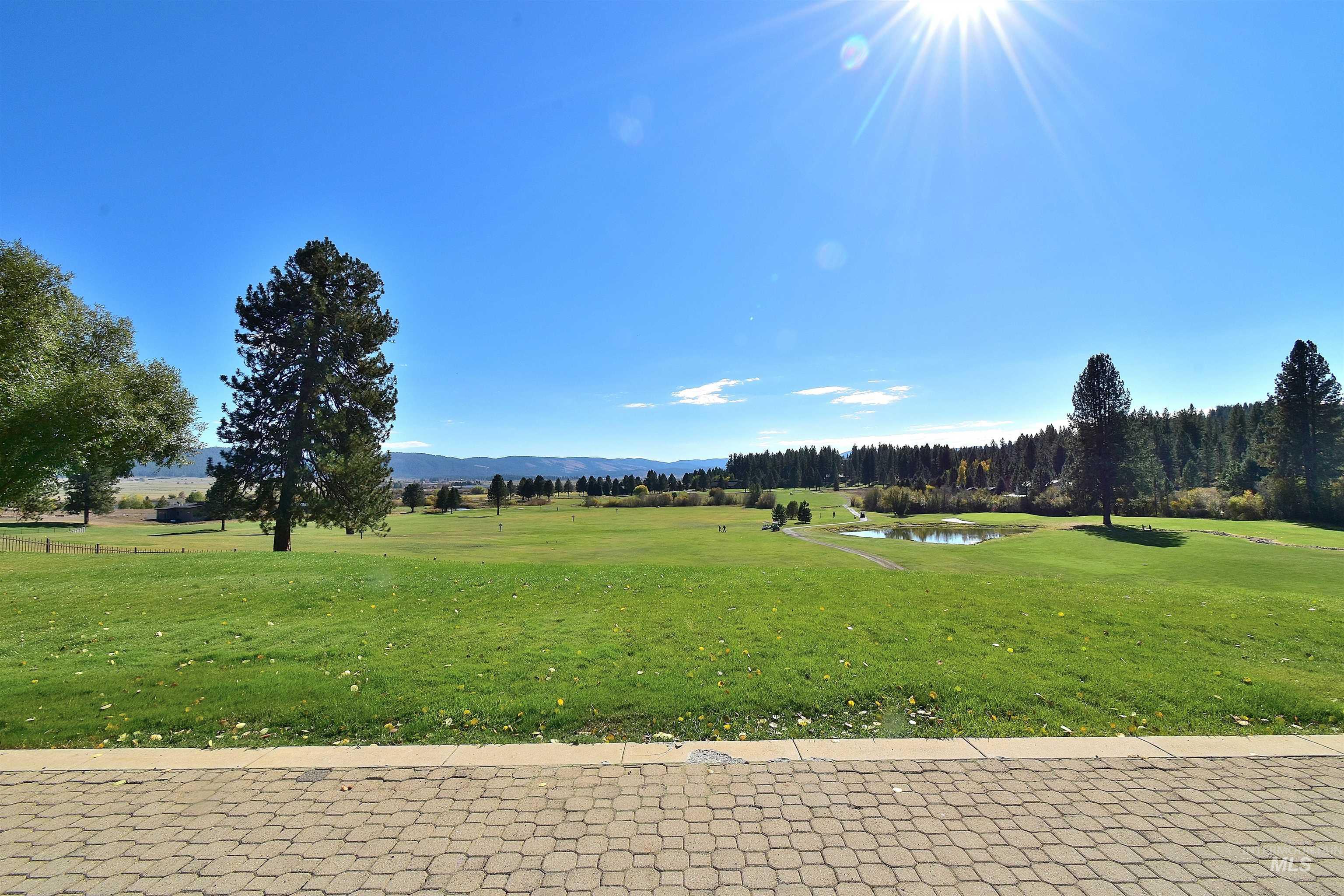property viewer photo 37
