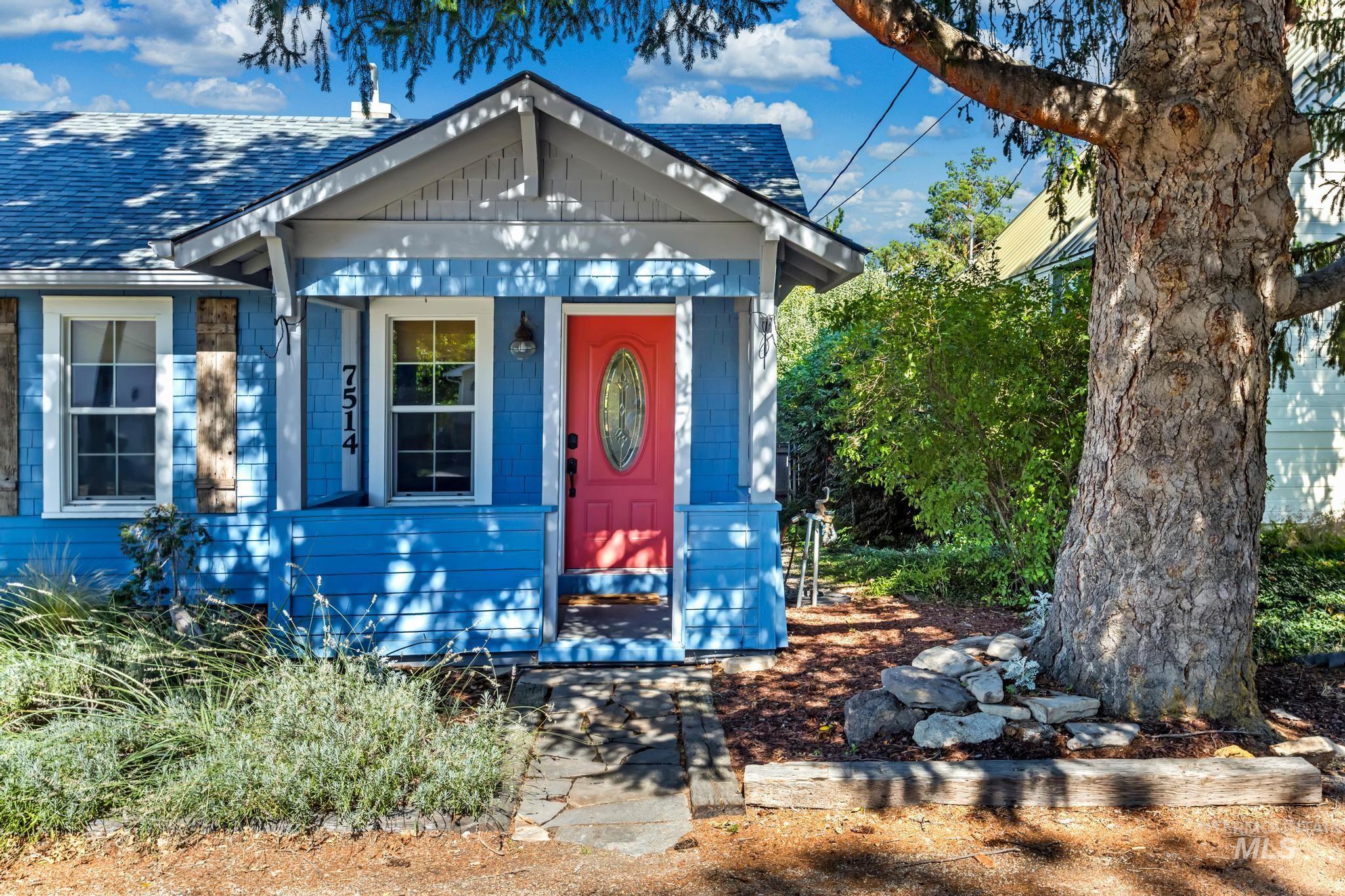 property viewer photo 1