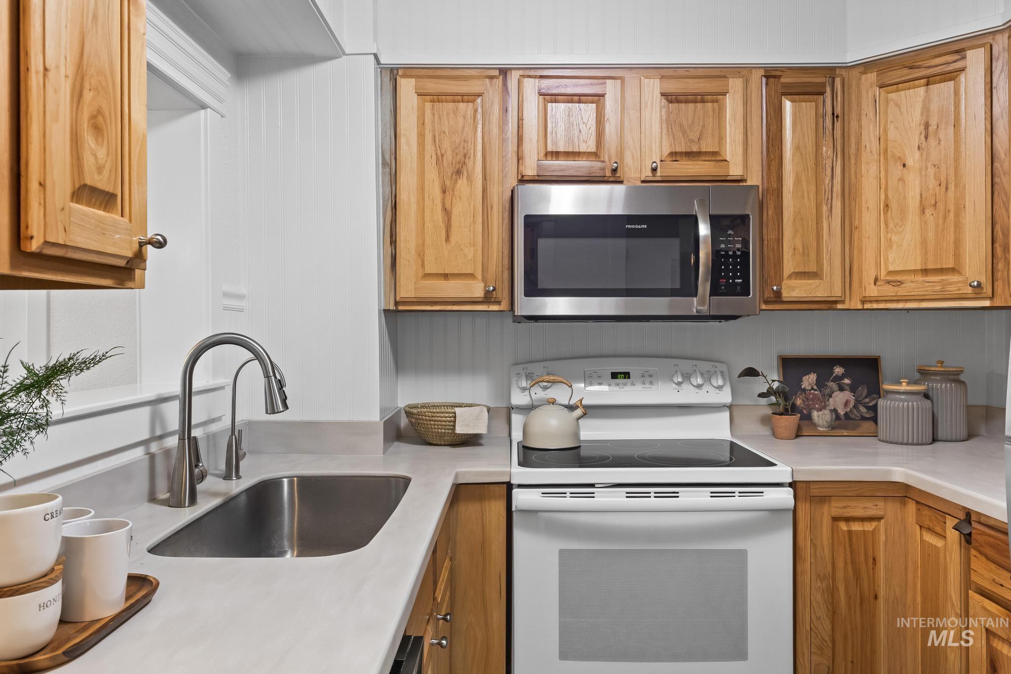 property viewer photo 11