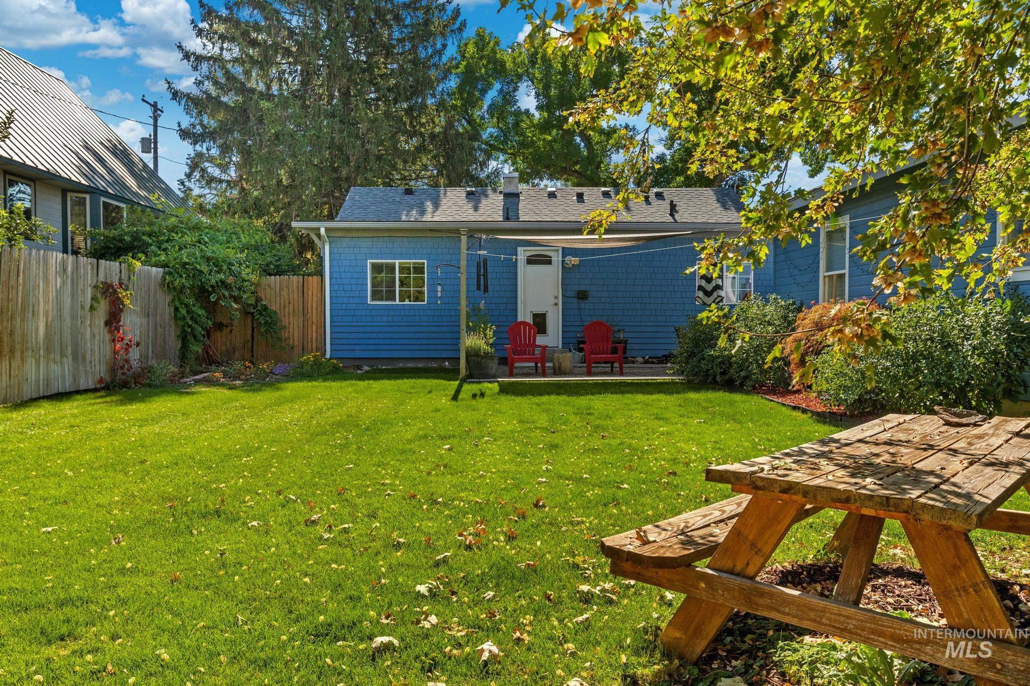 property viewer photo 26