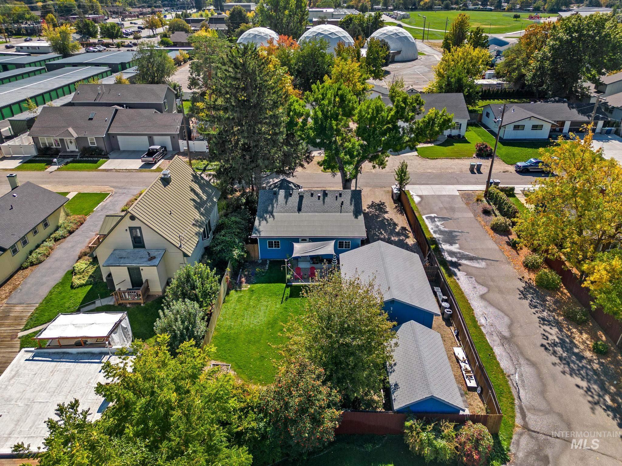 property viewer photo 44