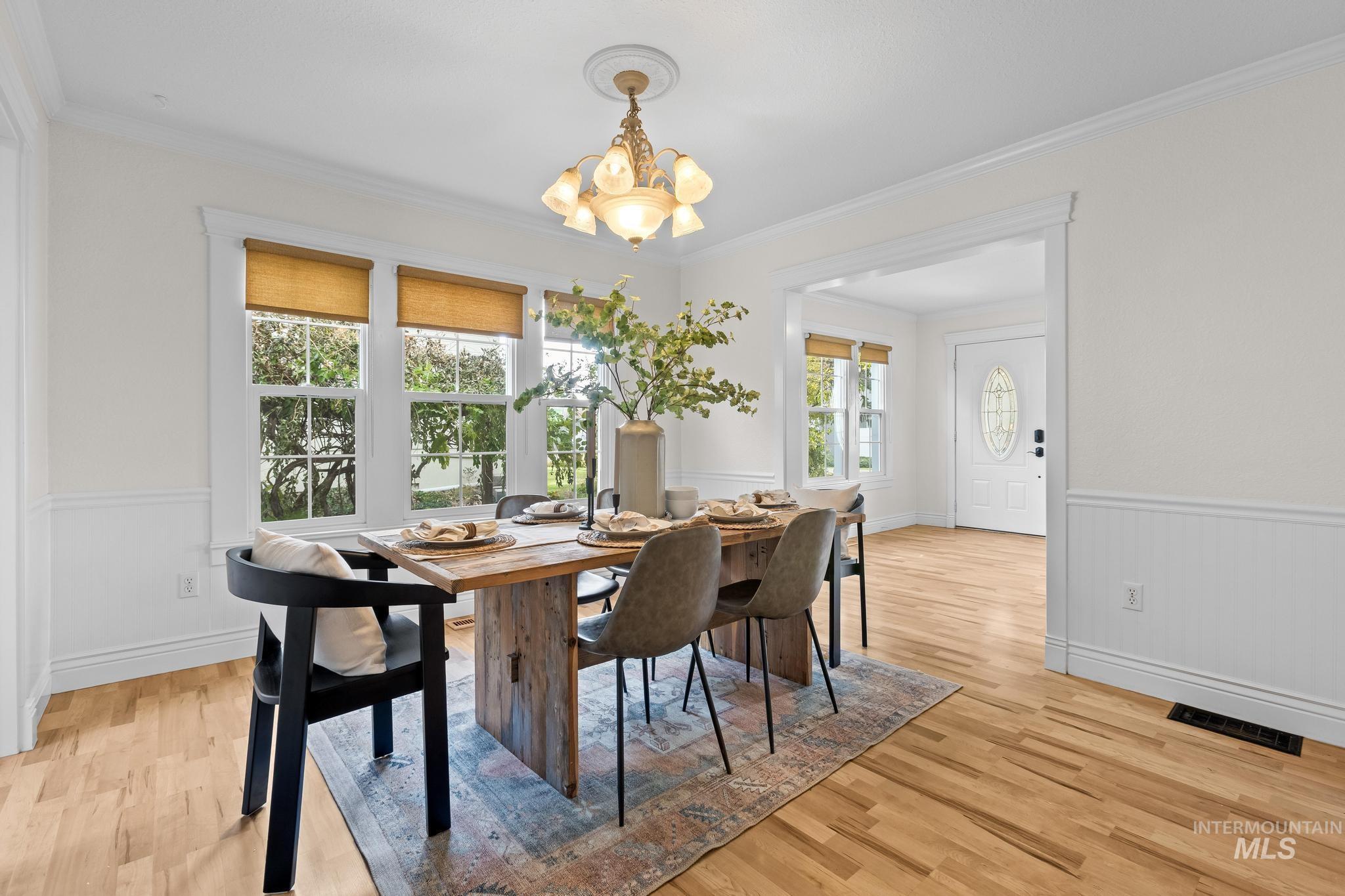 property viewer photo 9