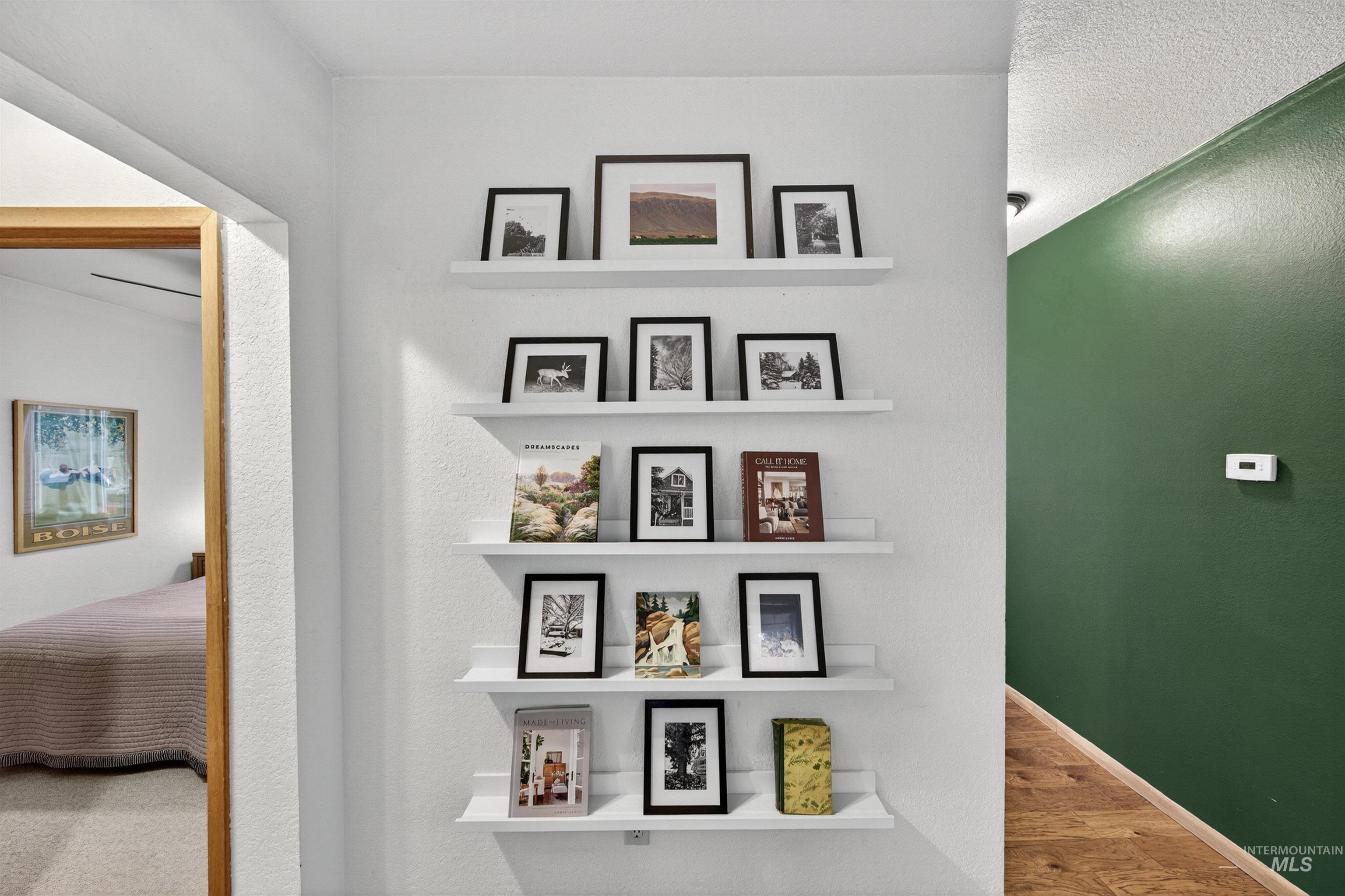 property viewer photo 22