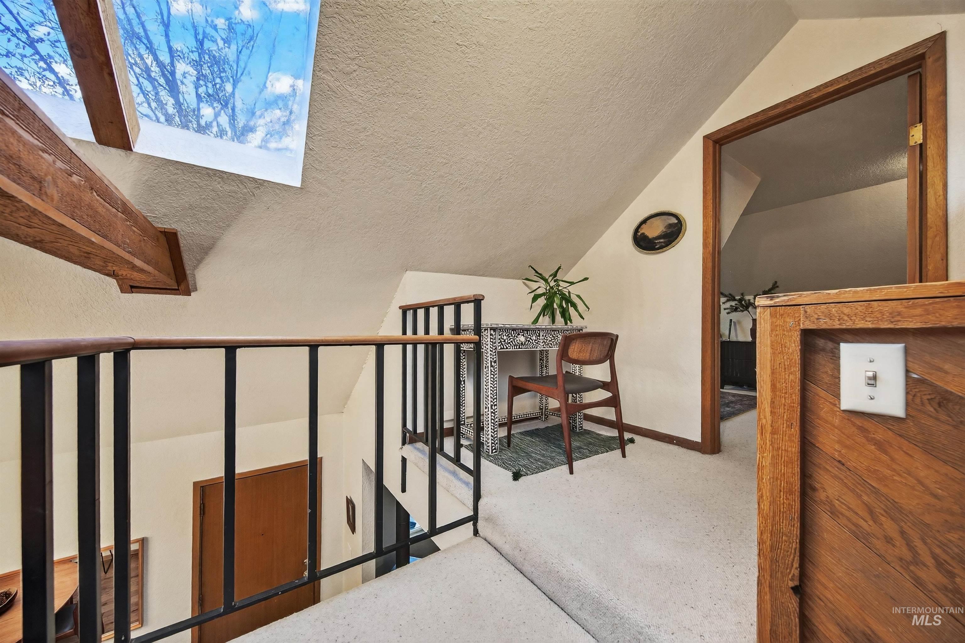 property viewer photo 24