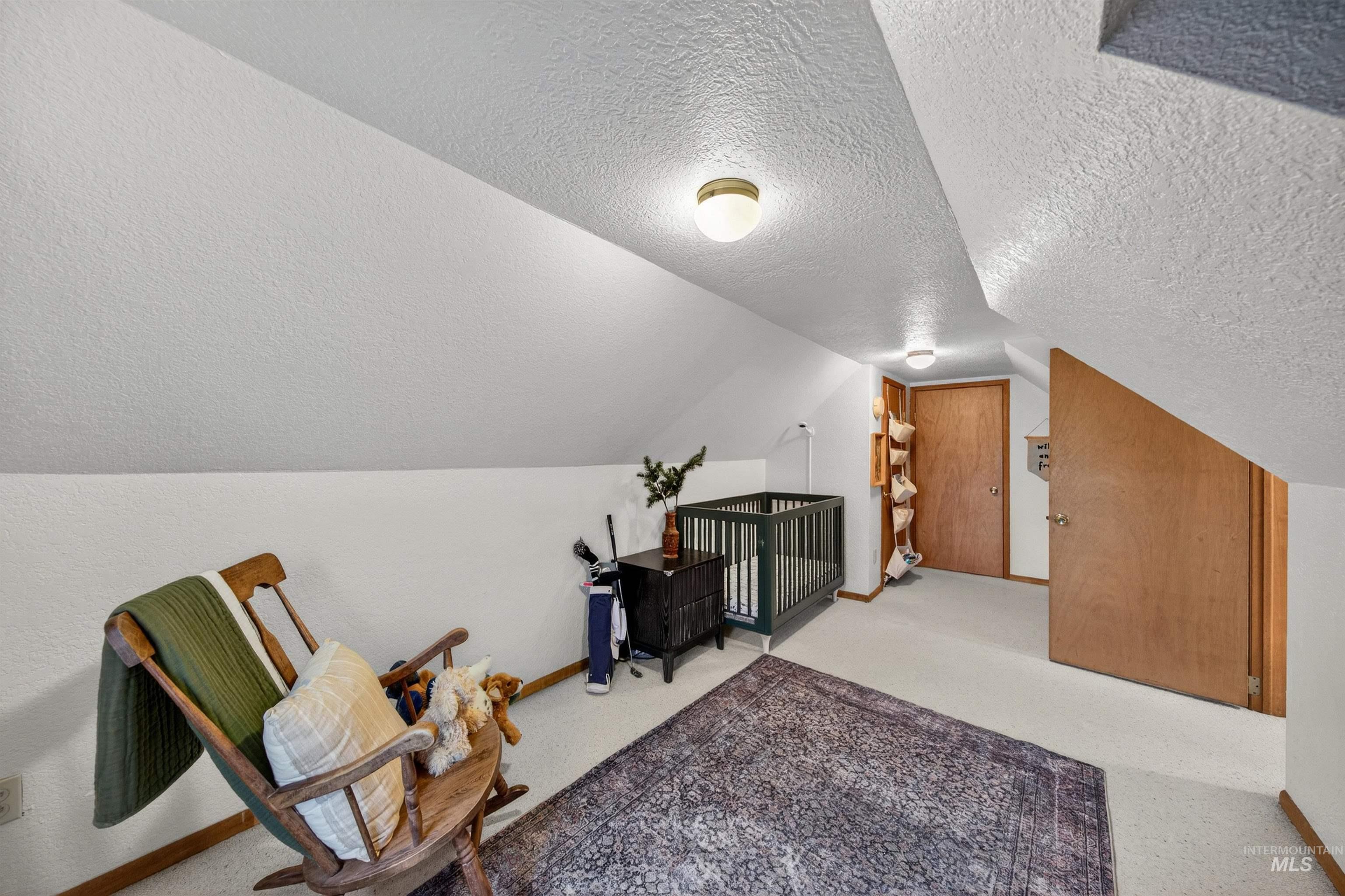 property viewer photo 27