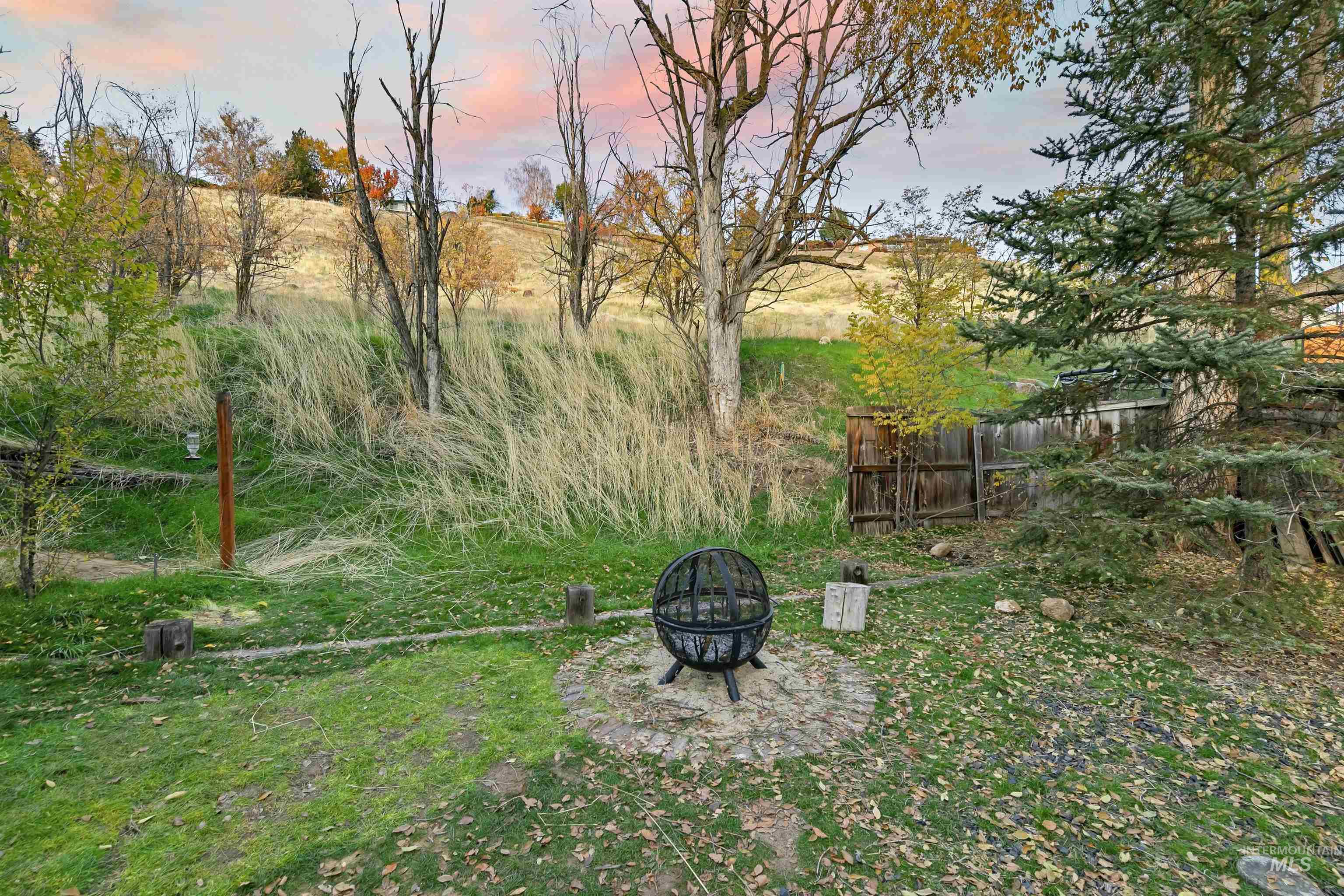 property viewer photo 35