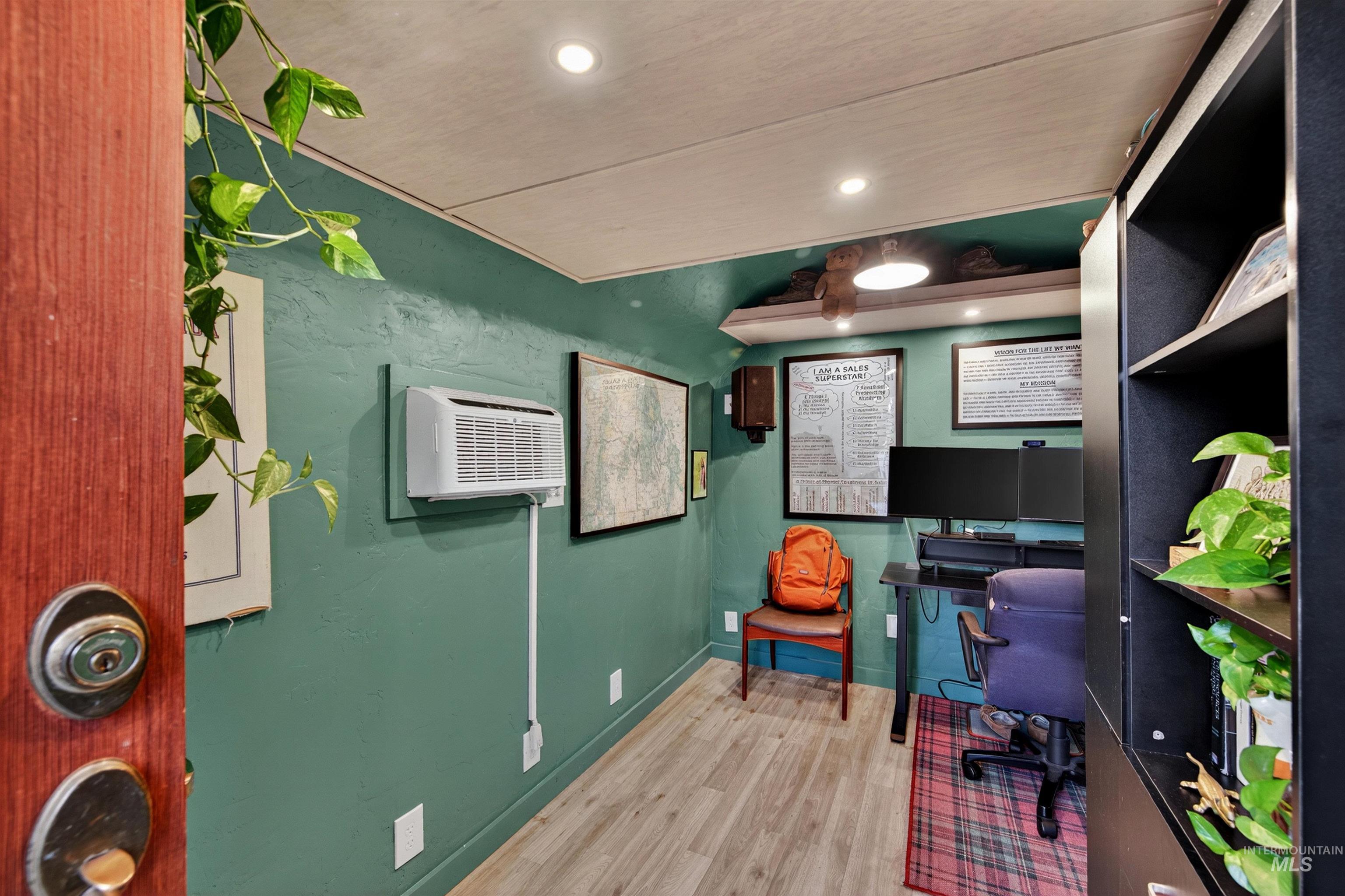 property viewer photo 37