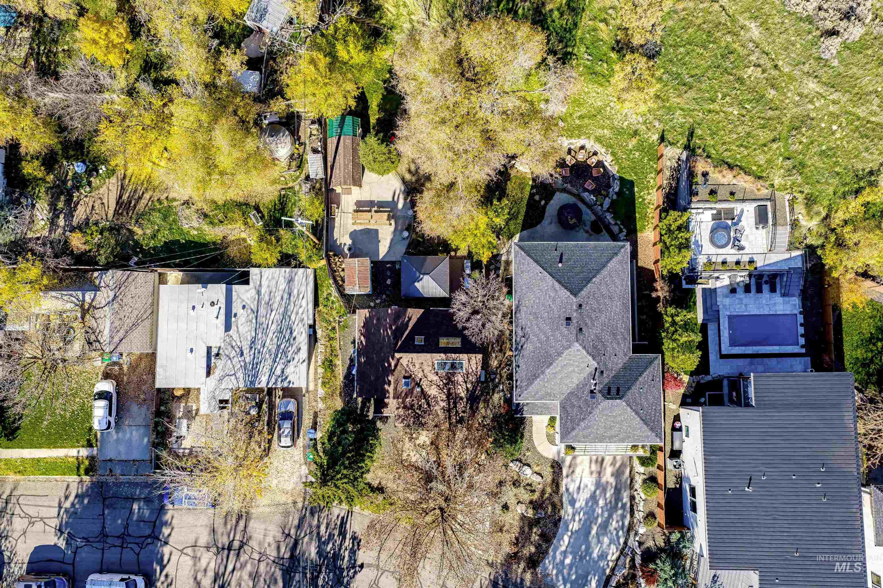property viewer photo 40