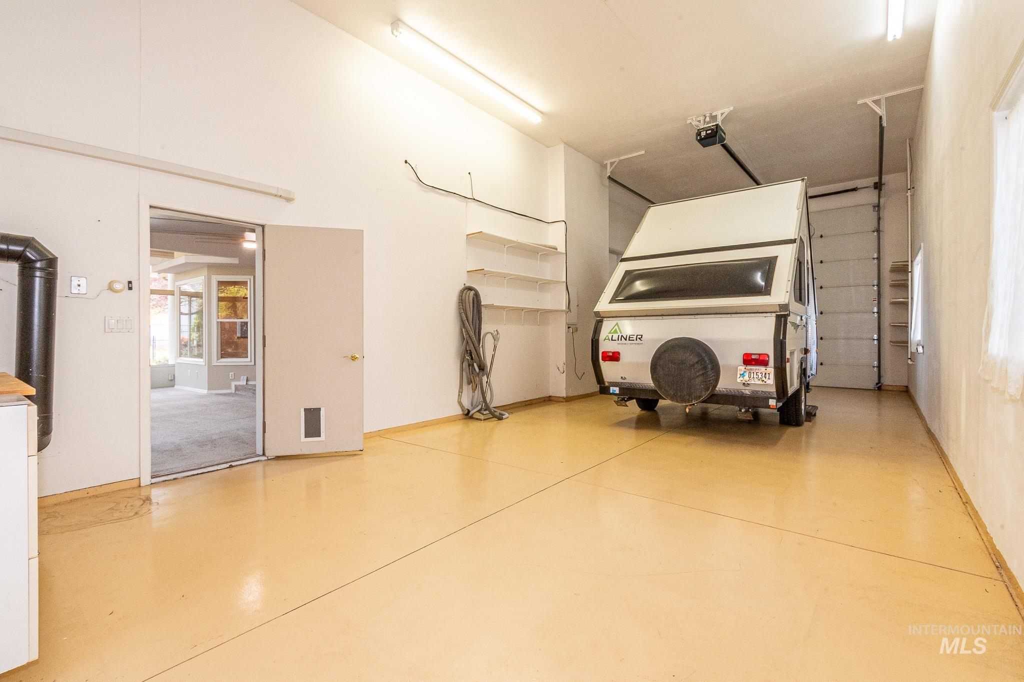 property viewer photo 14