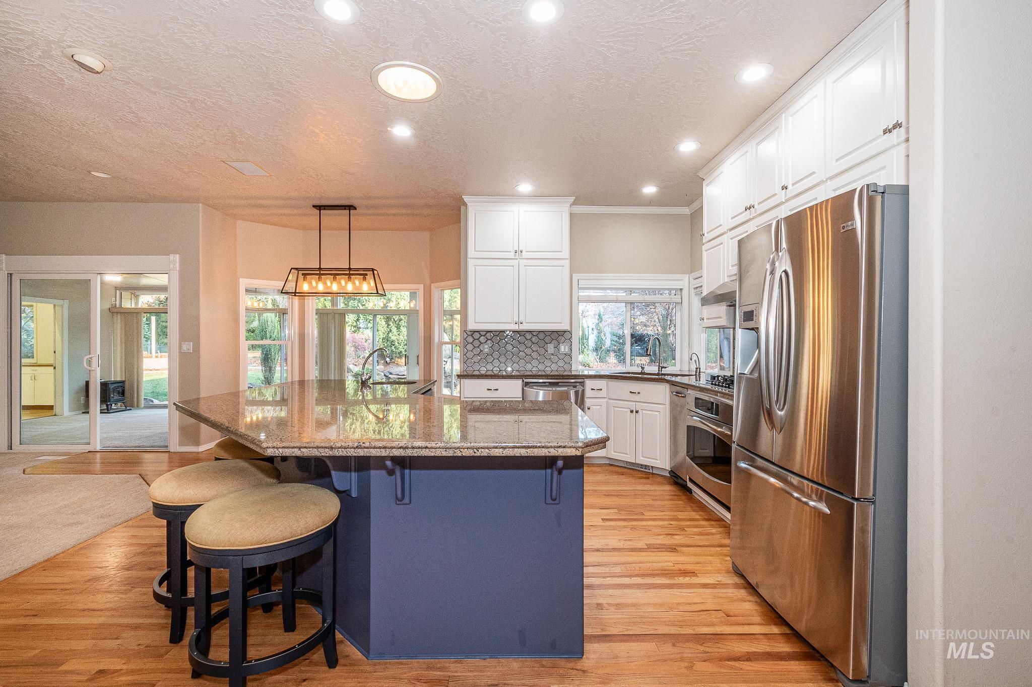 property viewer photo 21