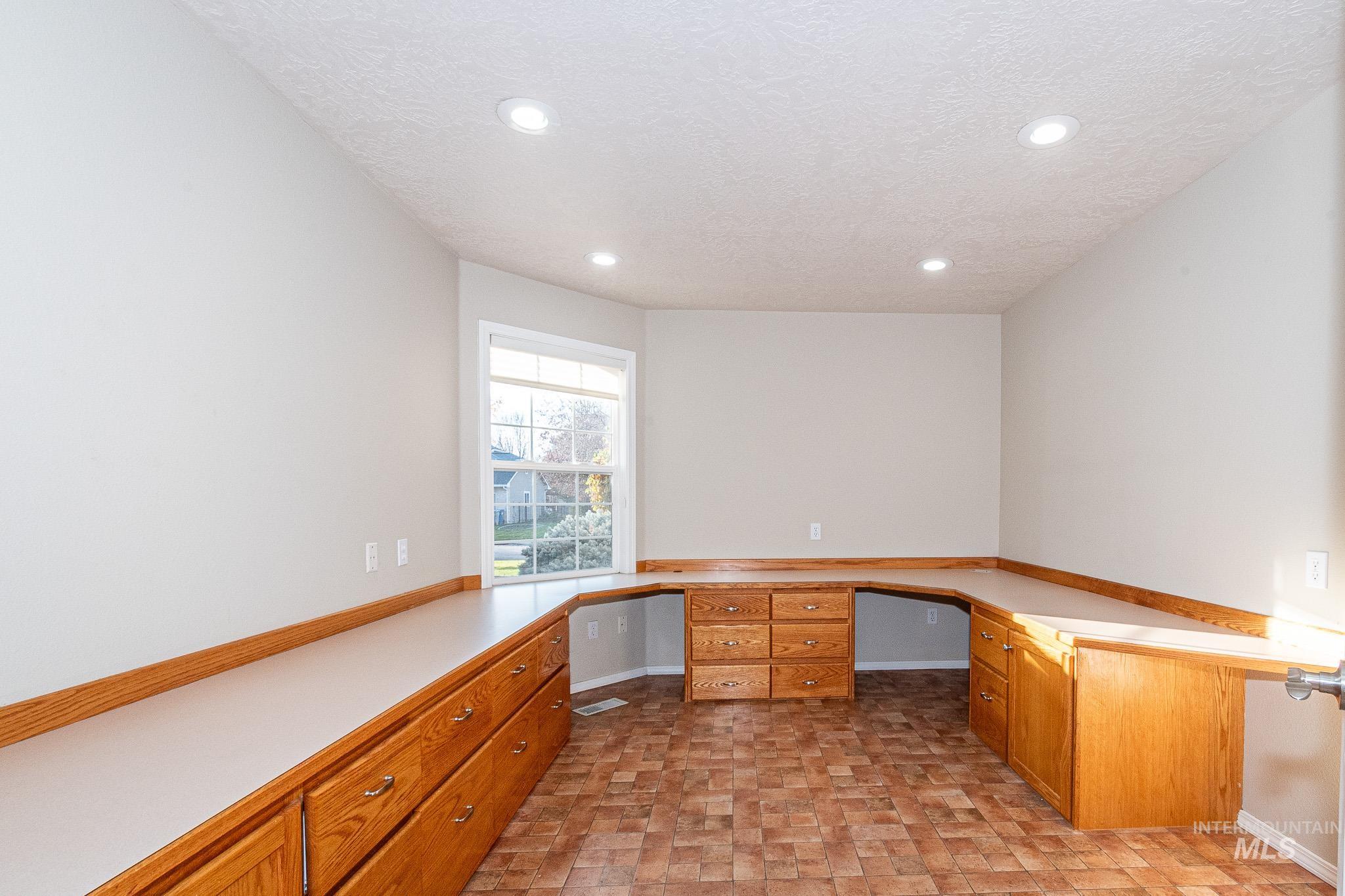 property viewer photo 34