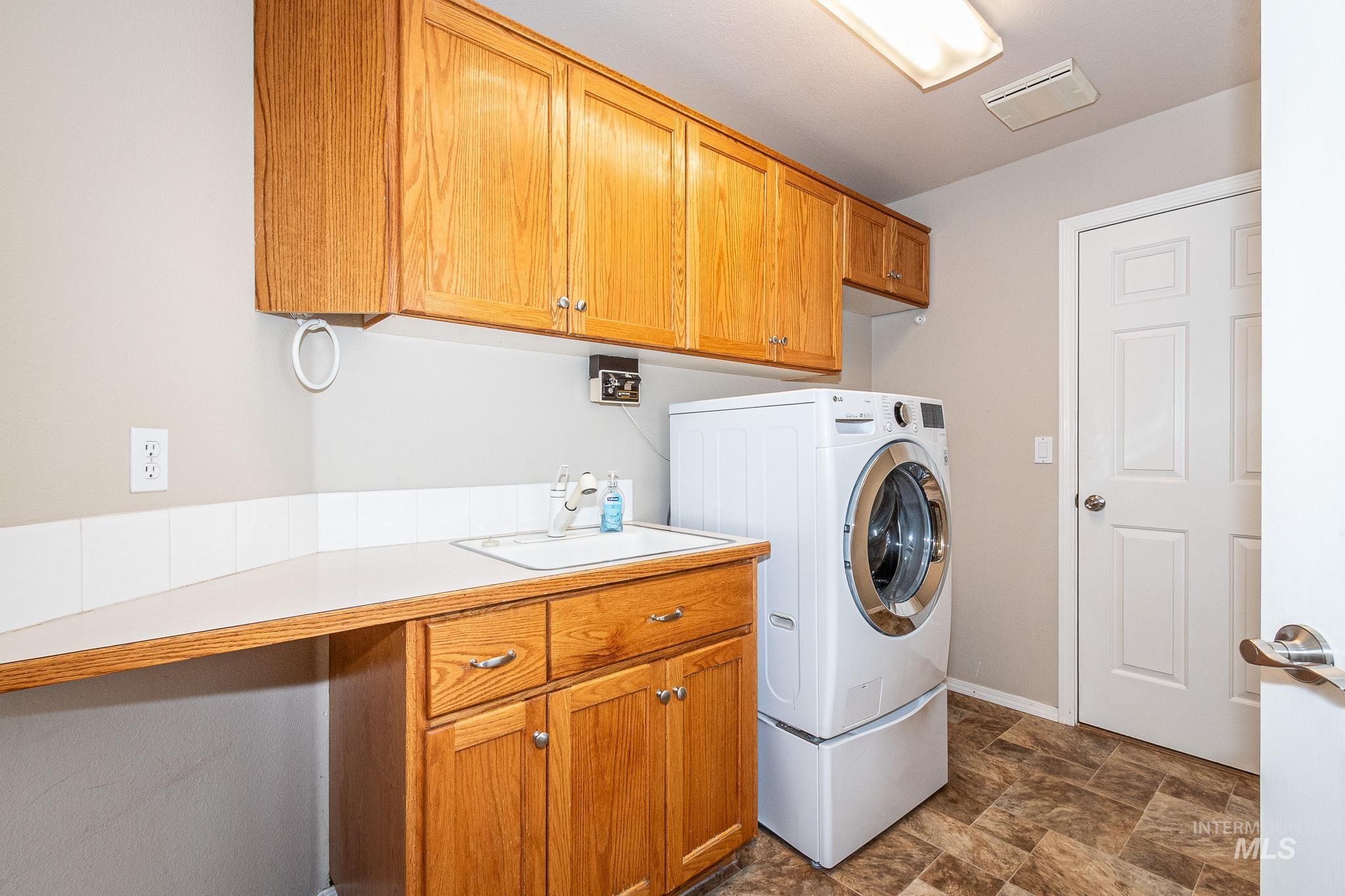property viewer photo 39