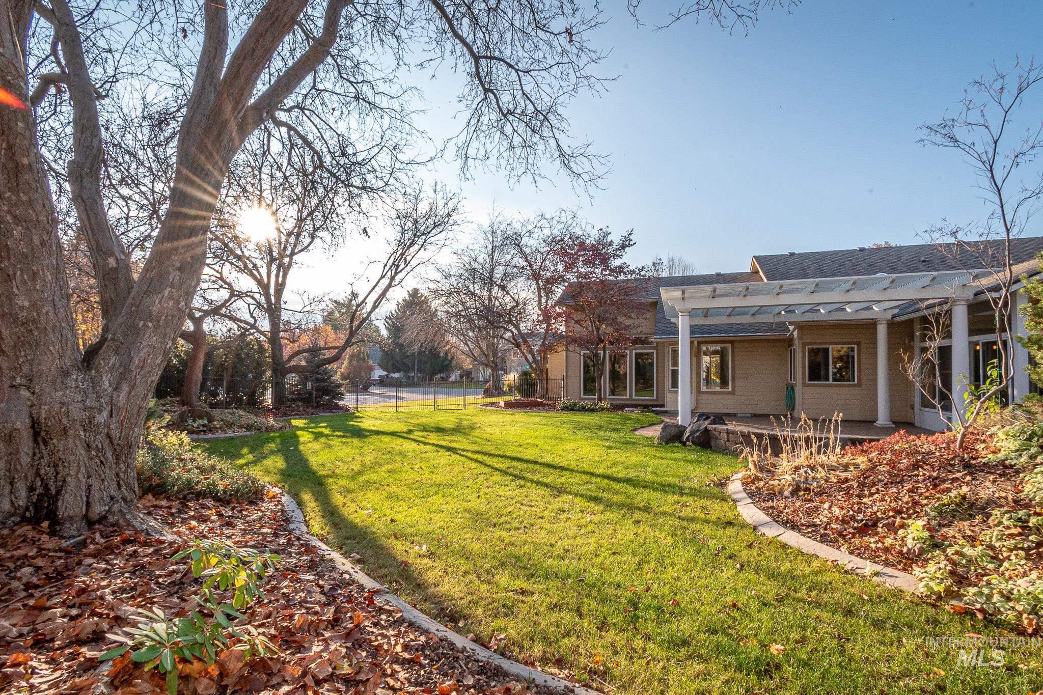 property viewer photo 41