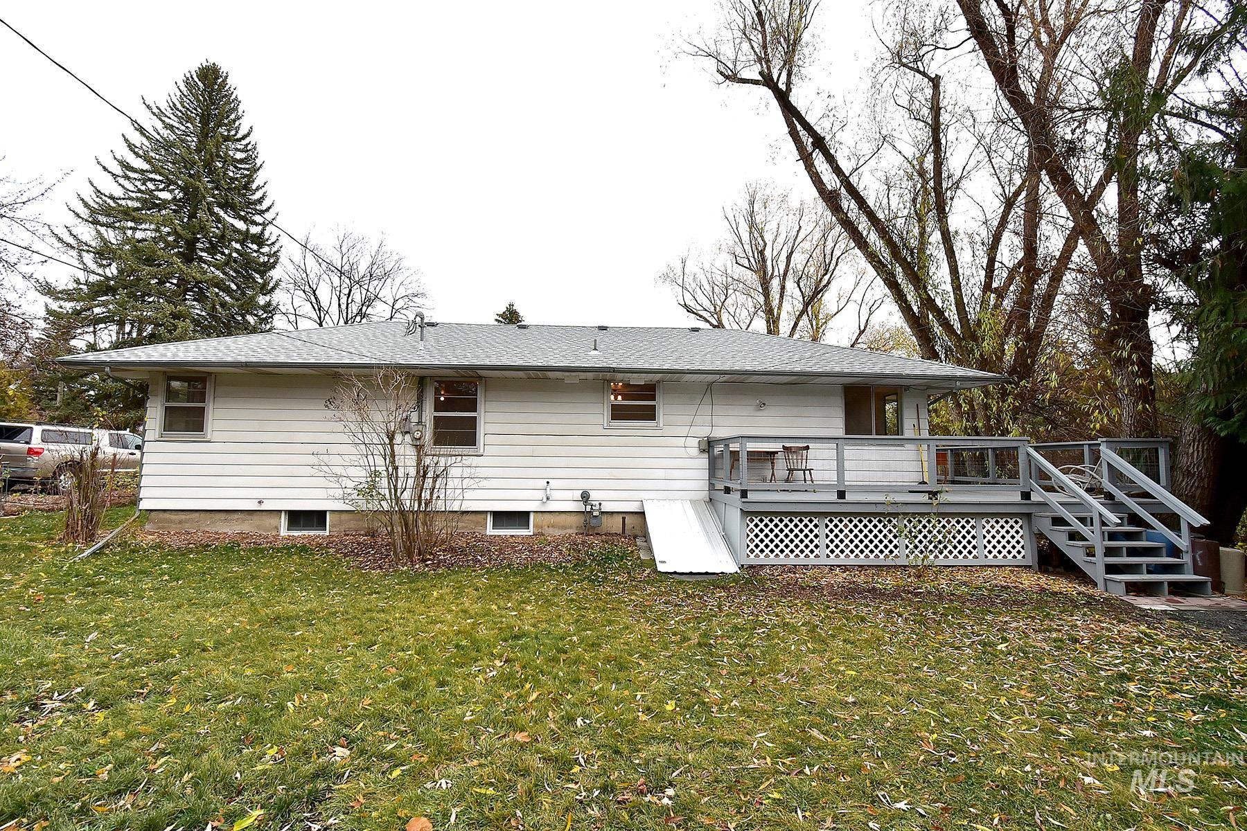 main property photo 38