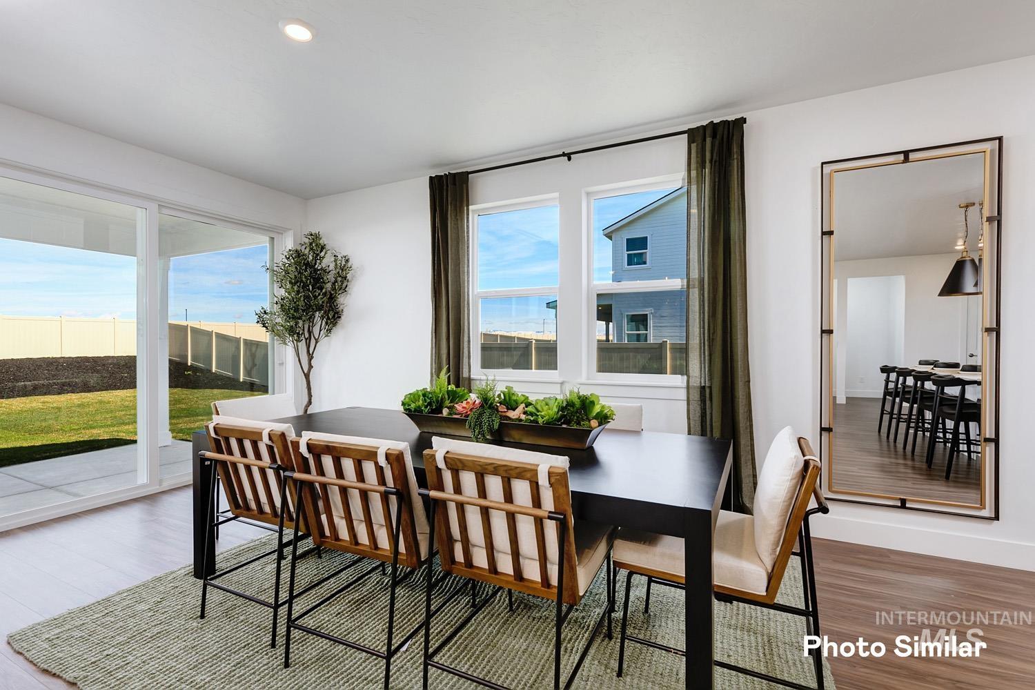 property viewer photo 10