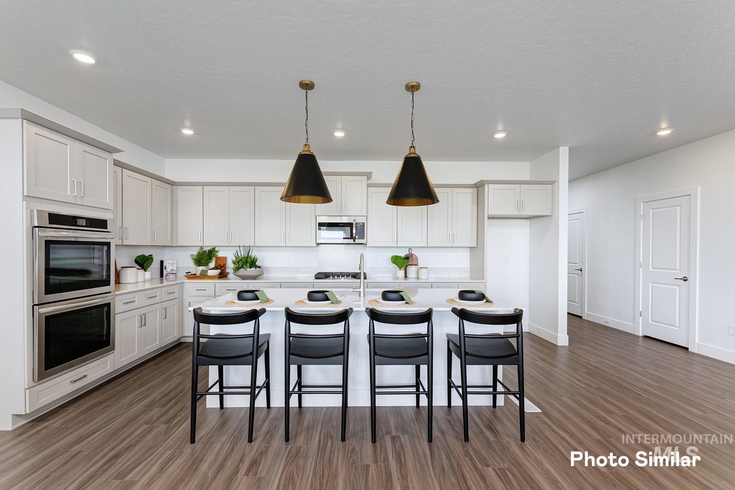 property viewer photo 12
