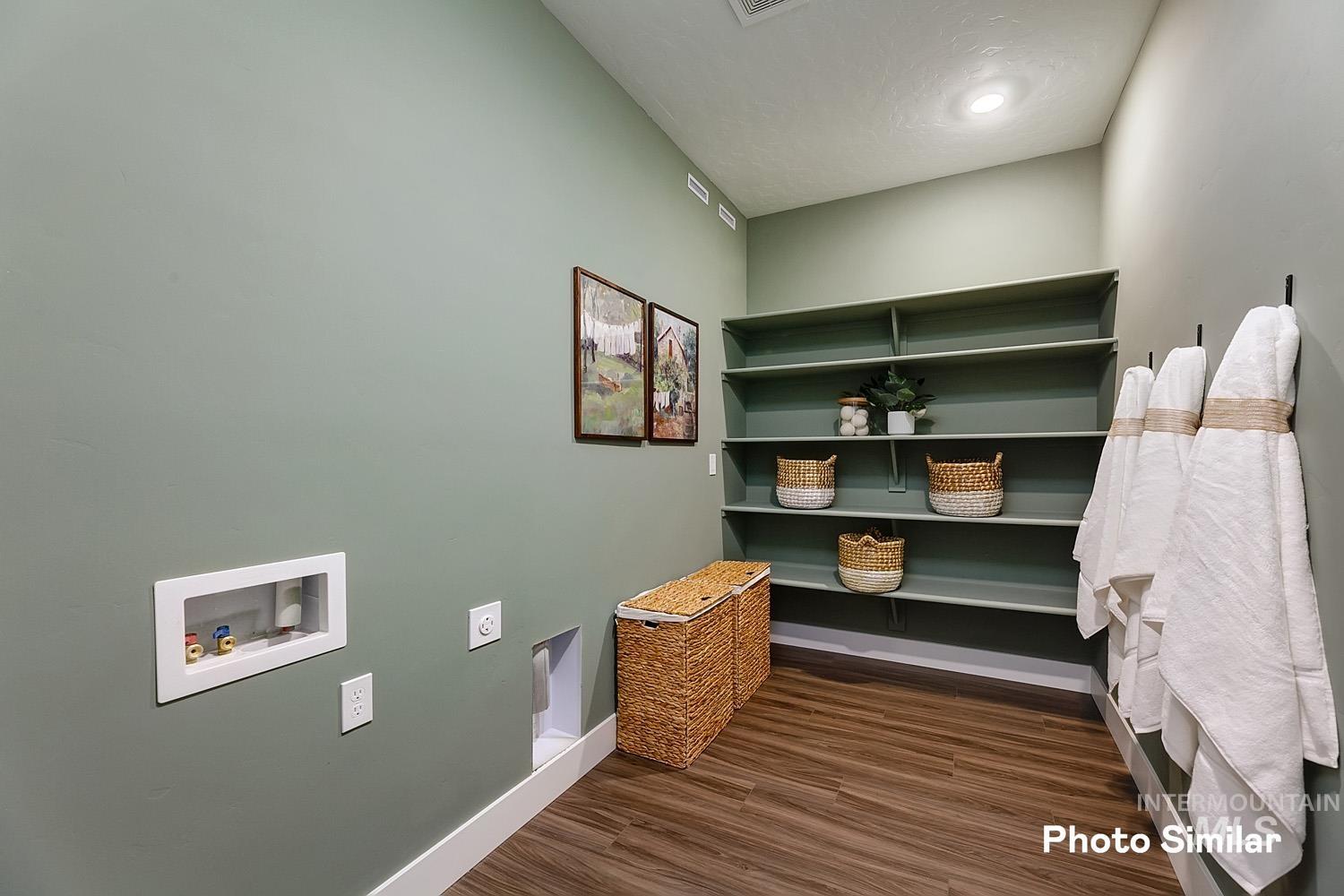 property viewer photo 17