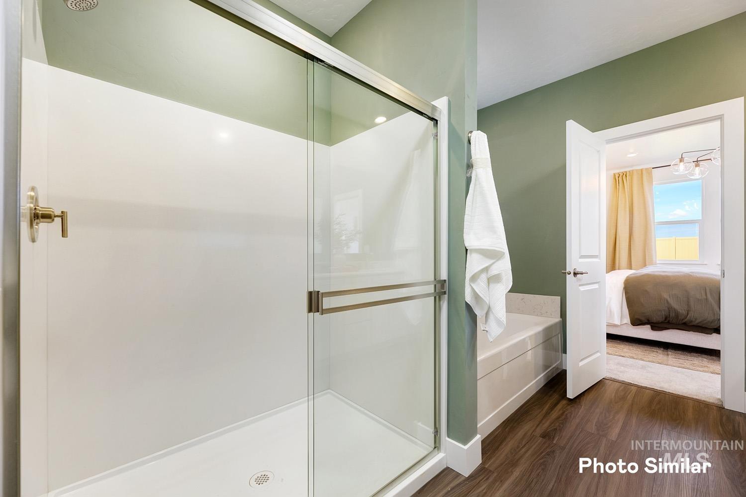 property viewer photo 6