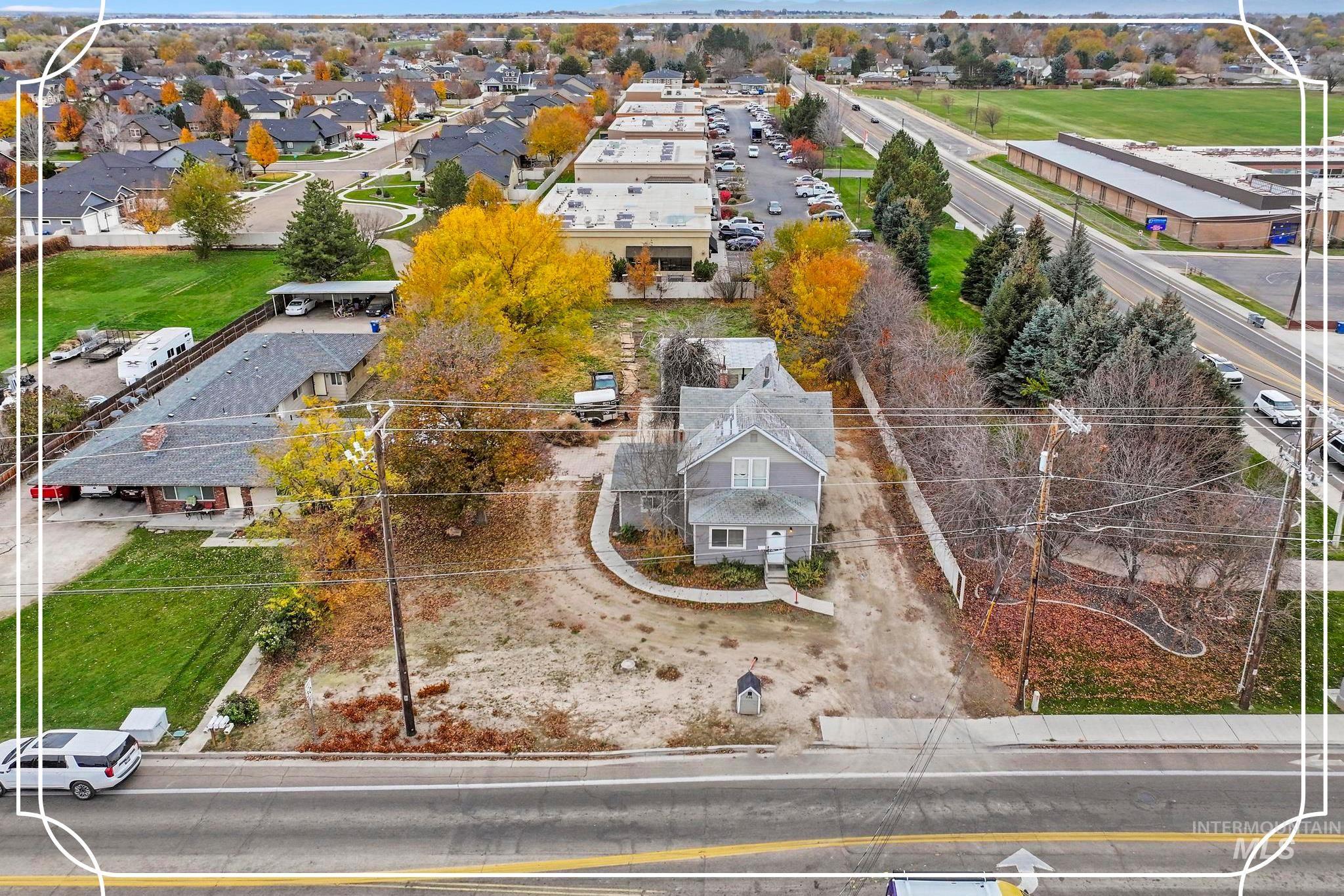 main property photo 27
