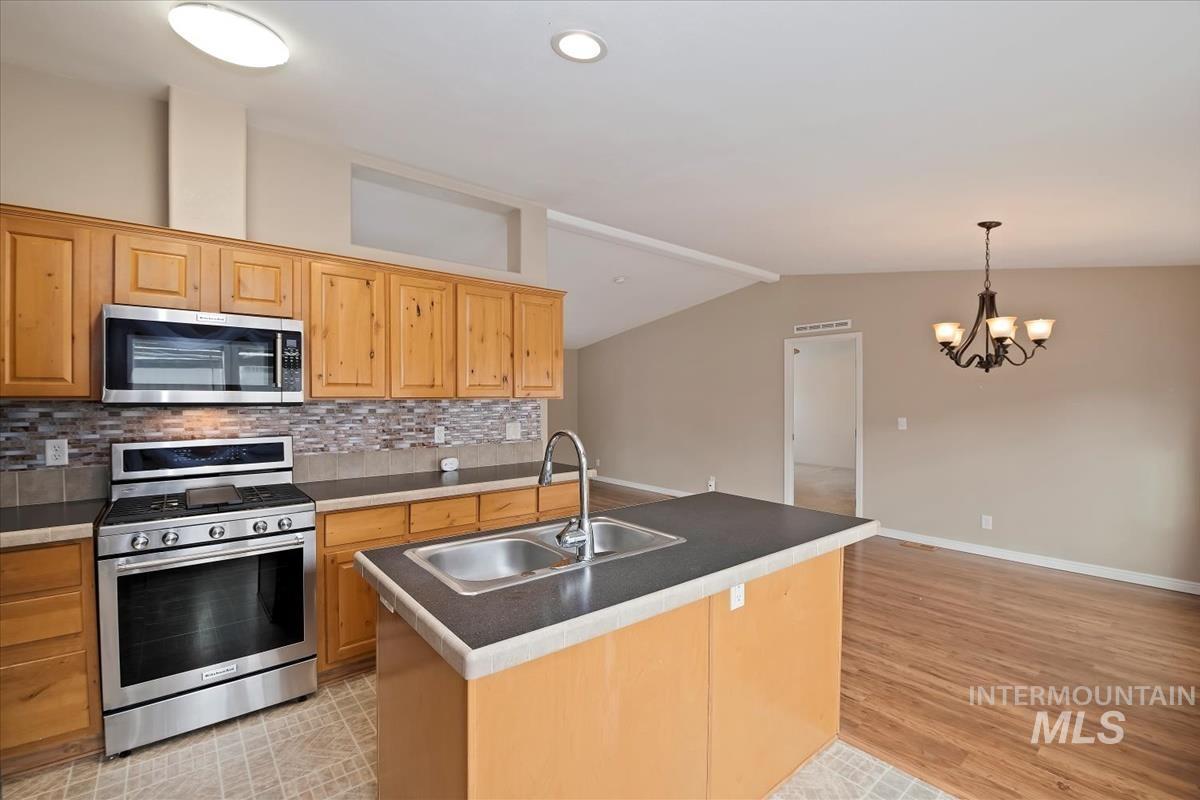 property viewer photo 11