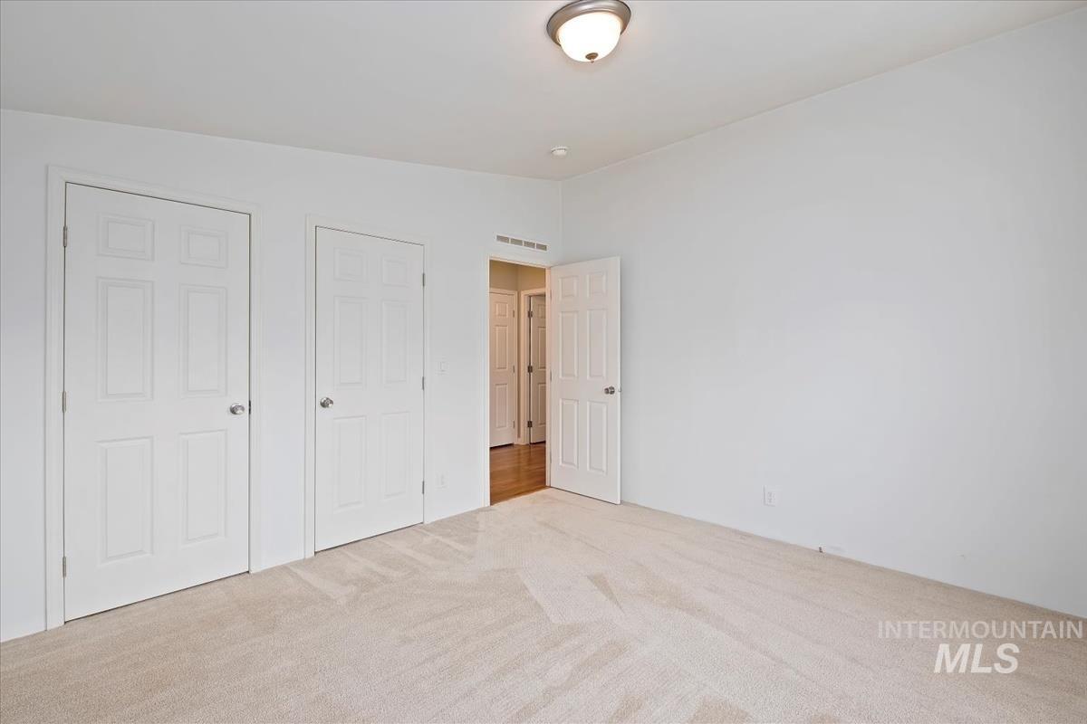 property viewer photo 17