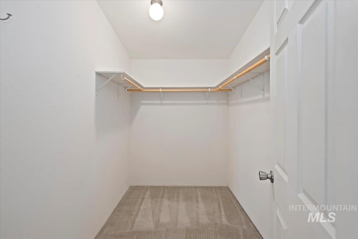 property viewer photo 20