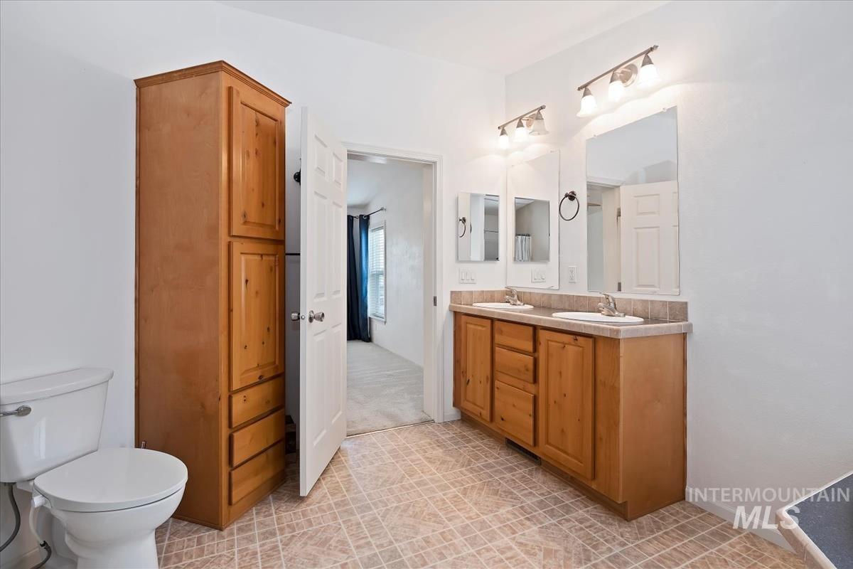 property viewer photo 25