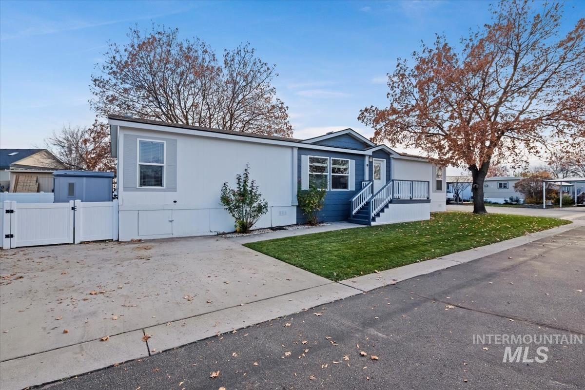 property viewer photo 26