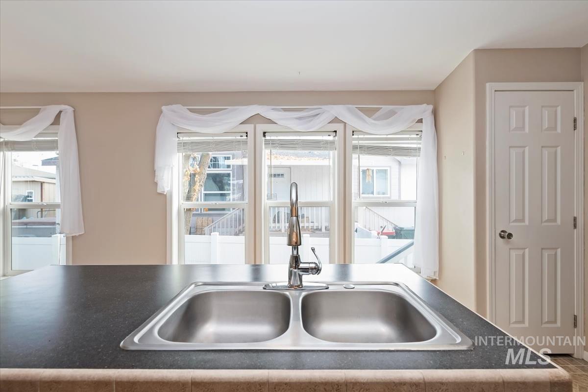 property viewer photo 8