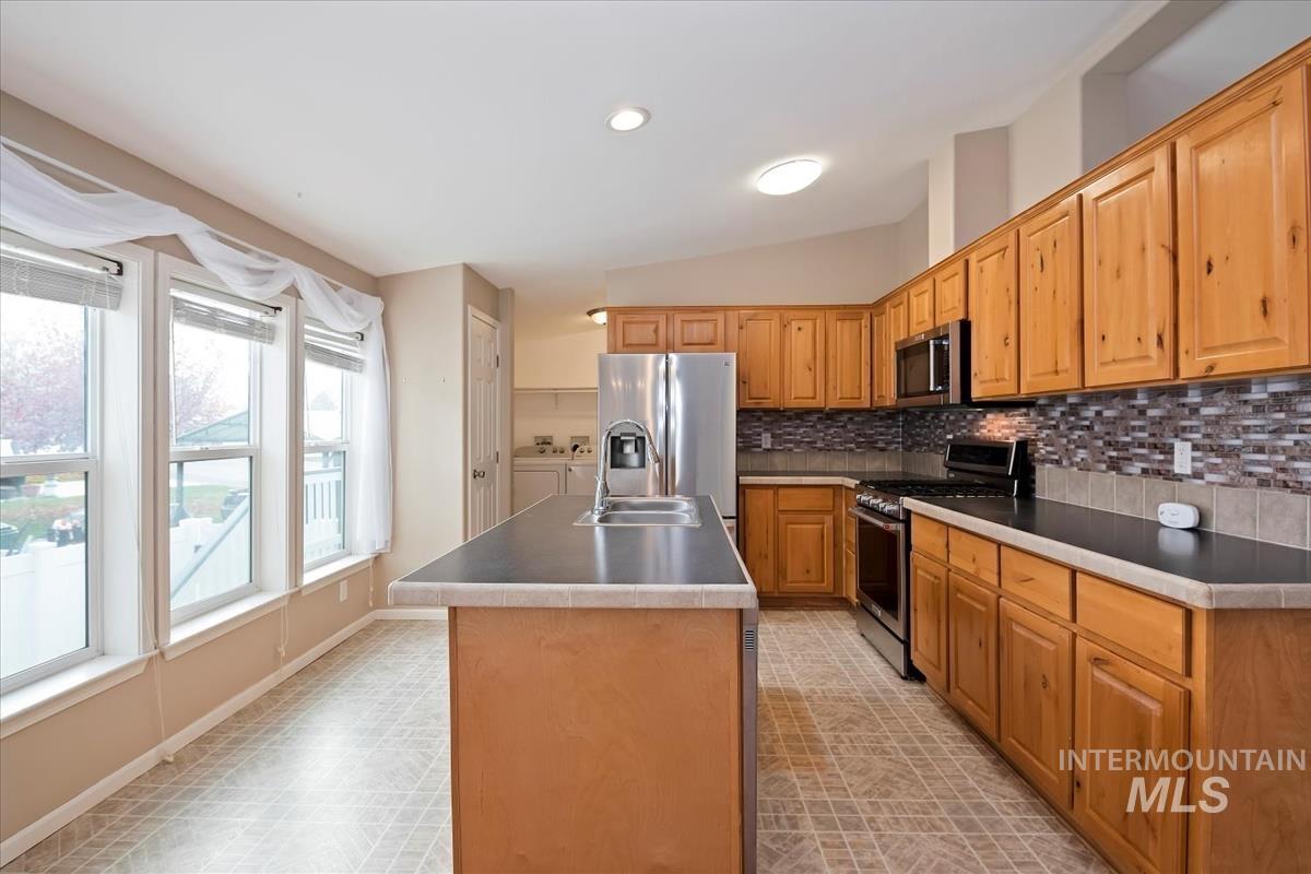 property viewer photo 9
