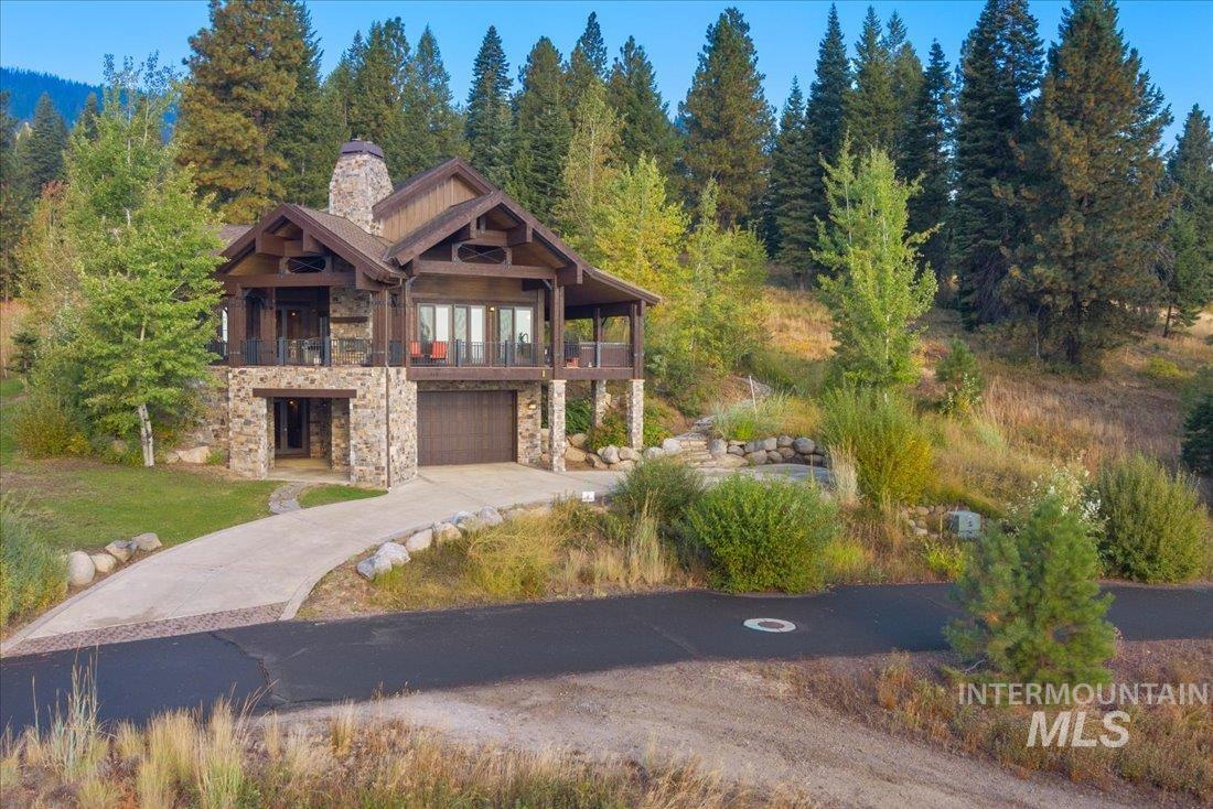 main property photo 45