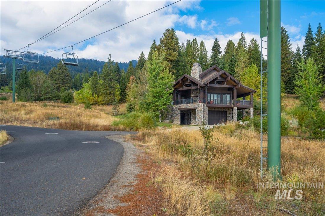 main property photo 46