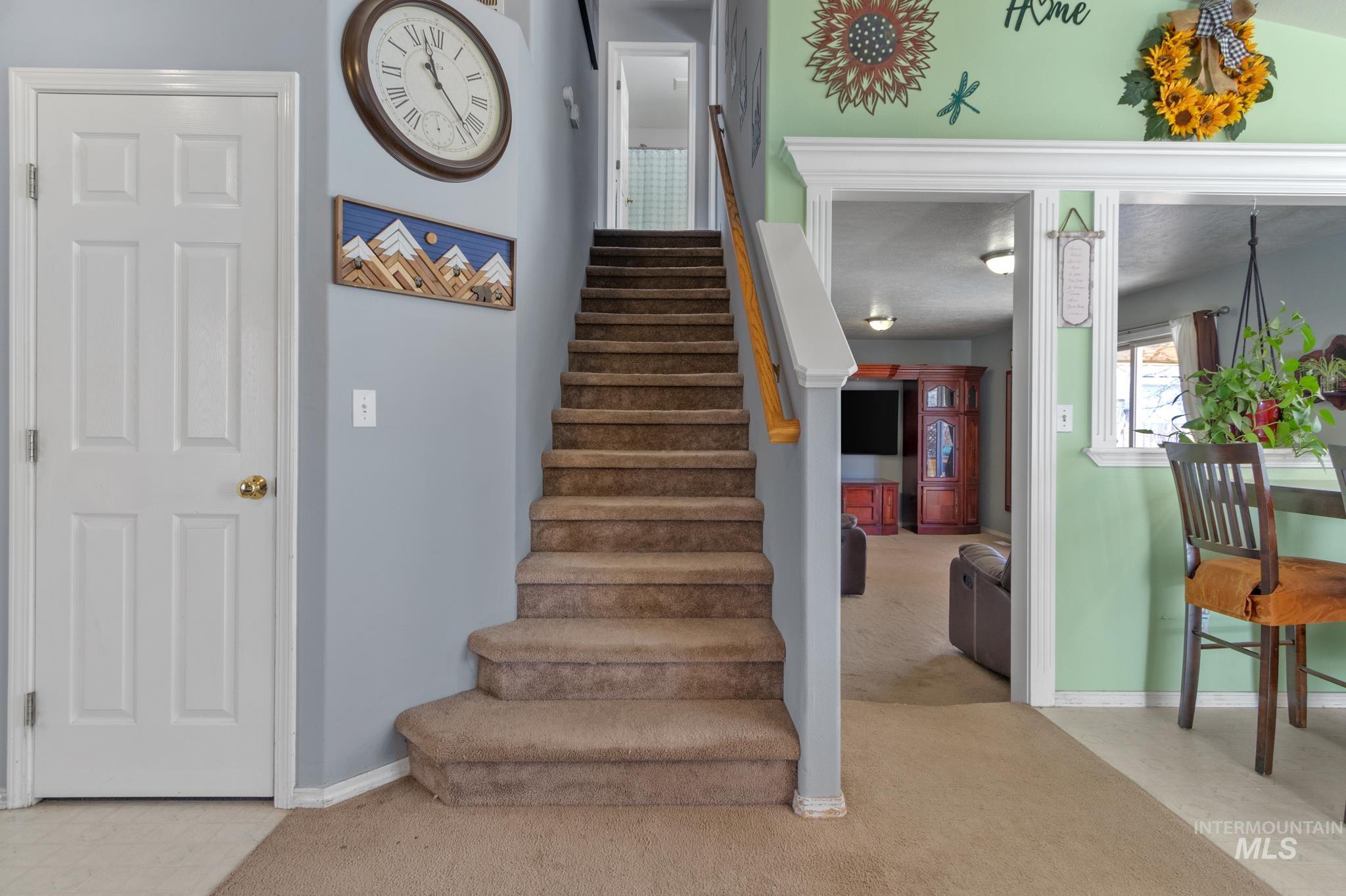 property viewer photo 19