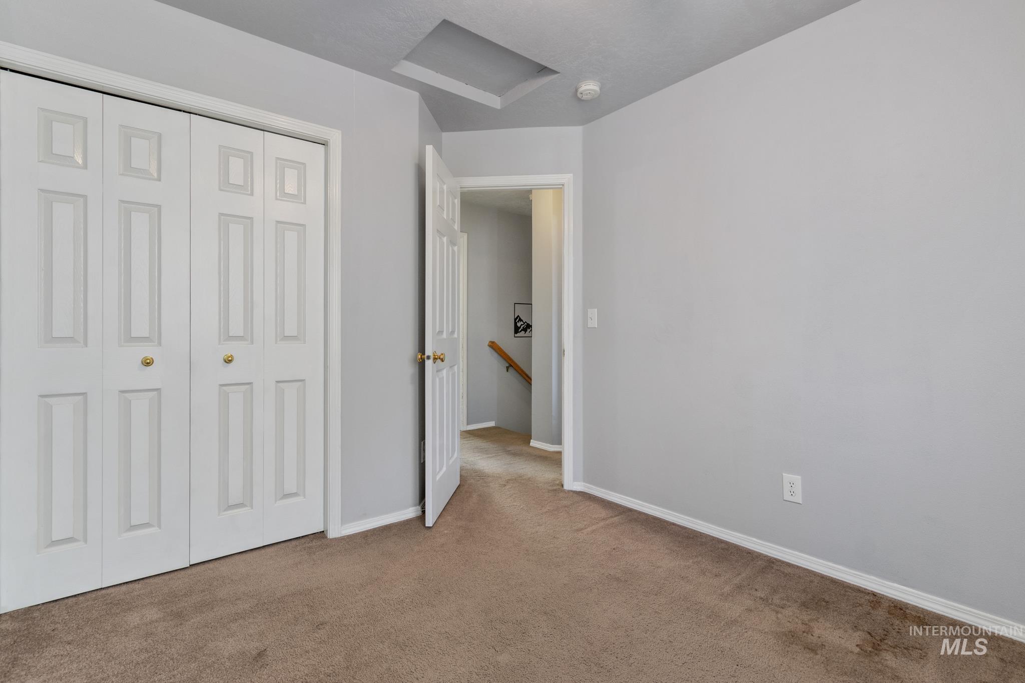 property viewer photo 28