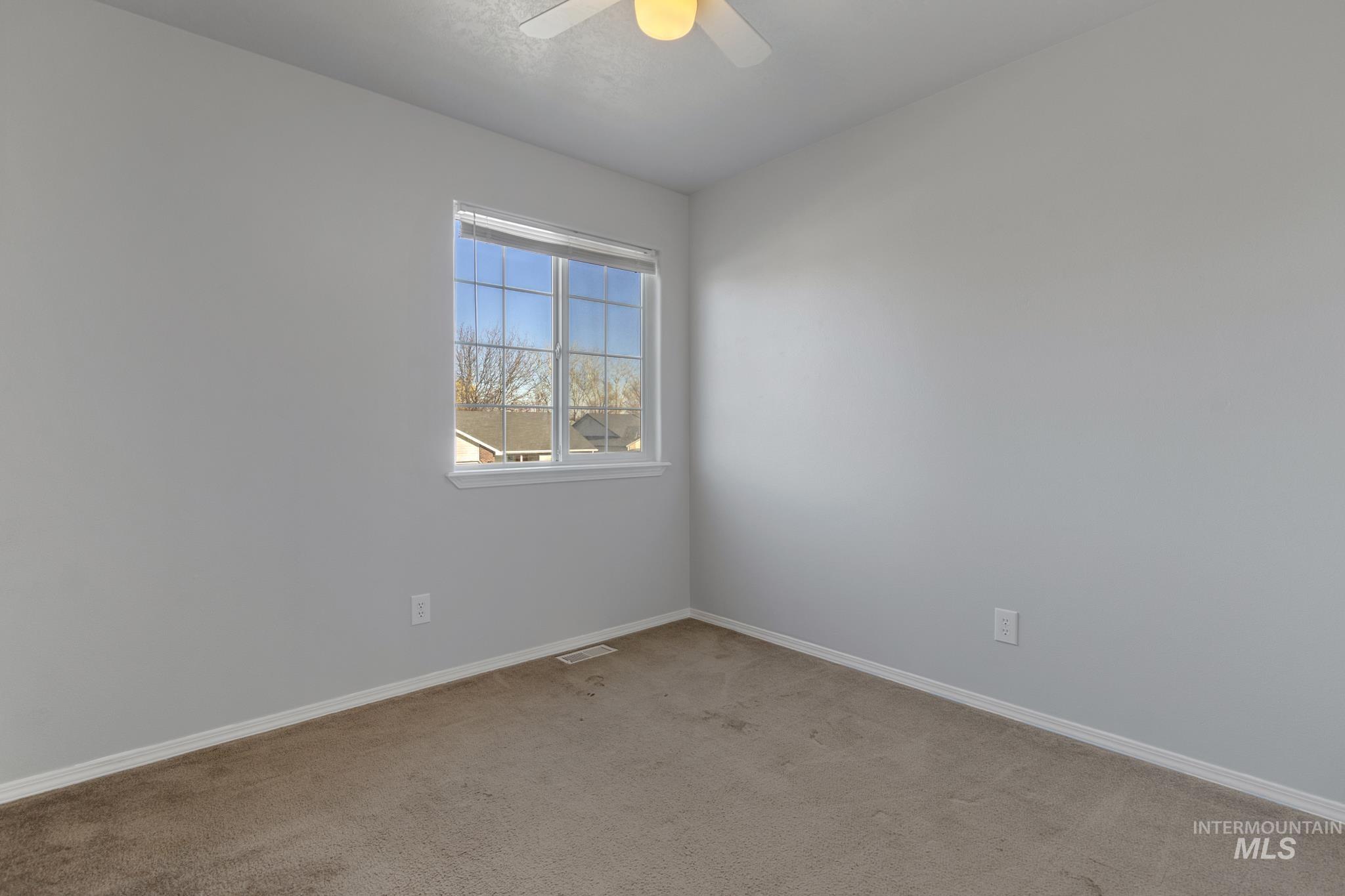 property viewer photo 29
