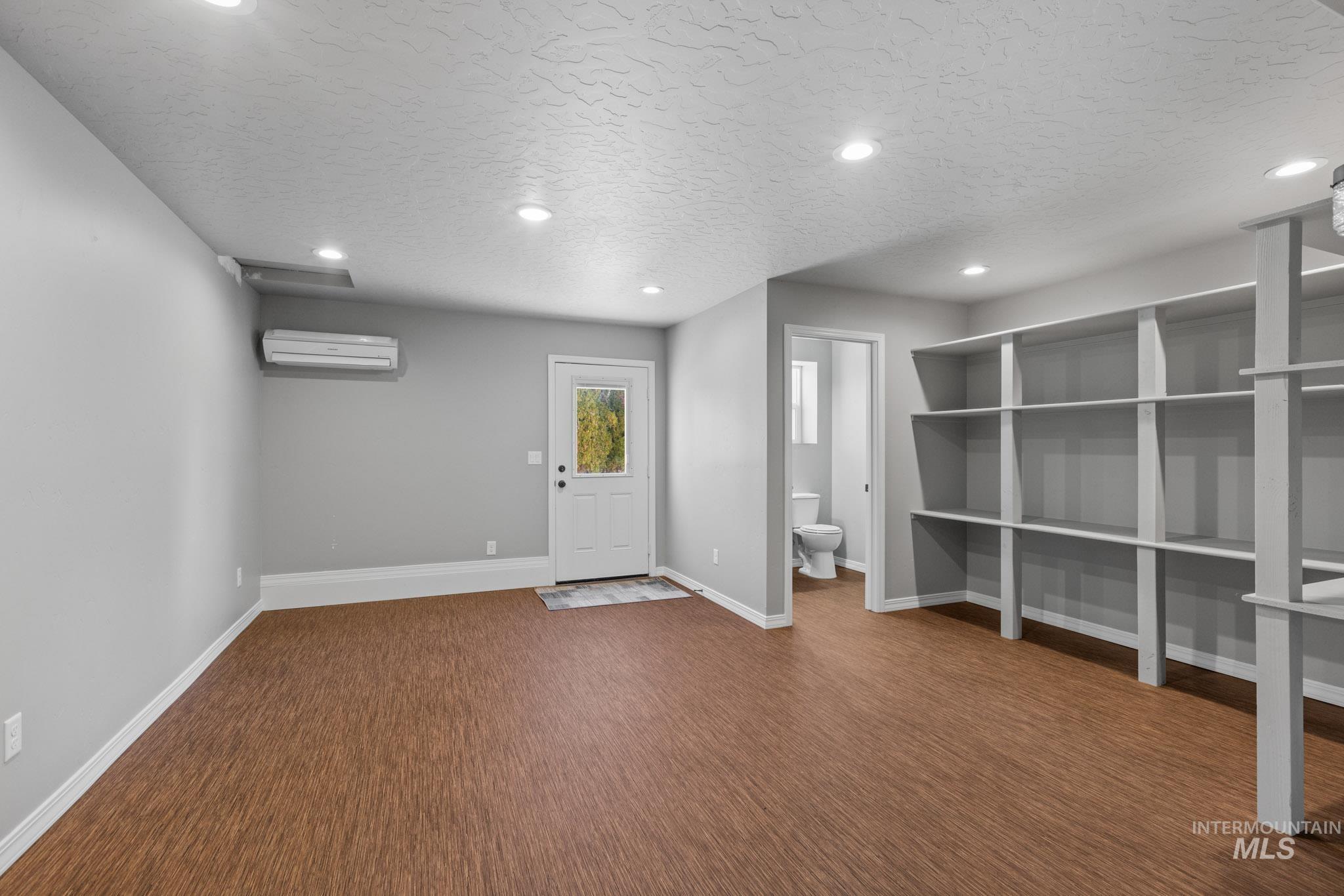 property viewer photo 31