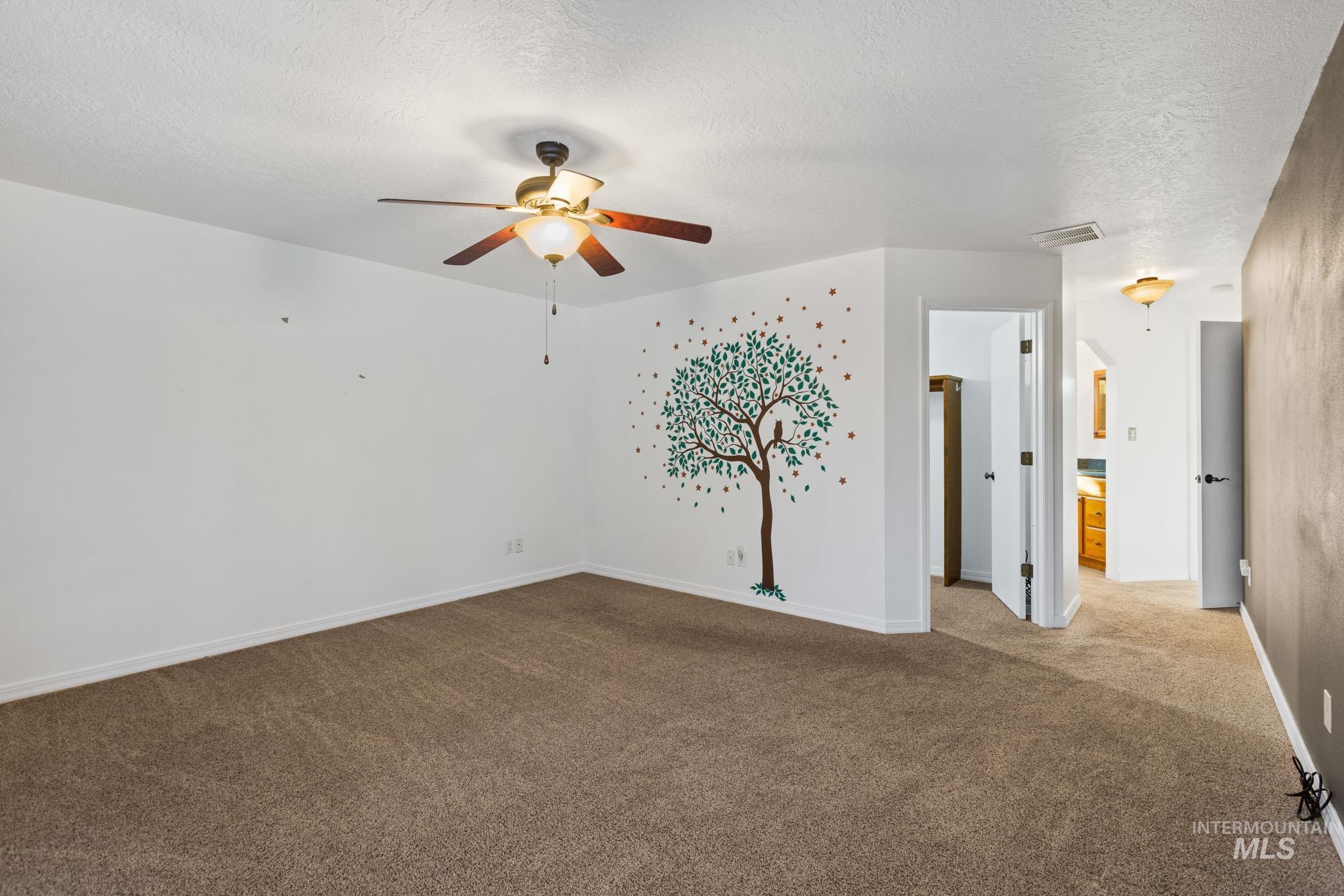 property viewer photo 39