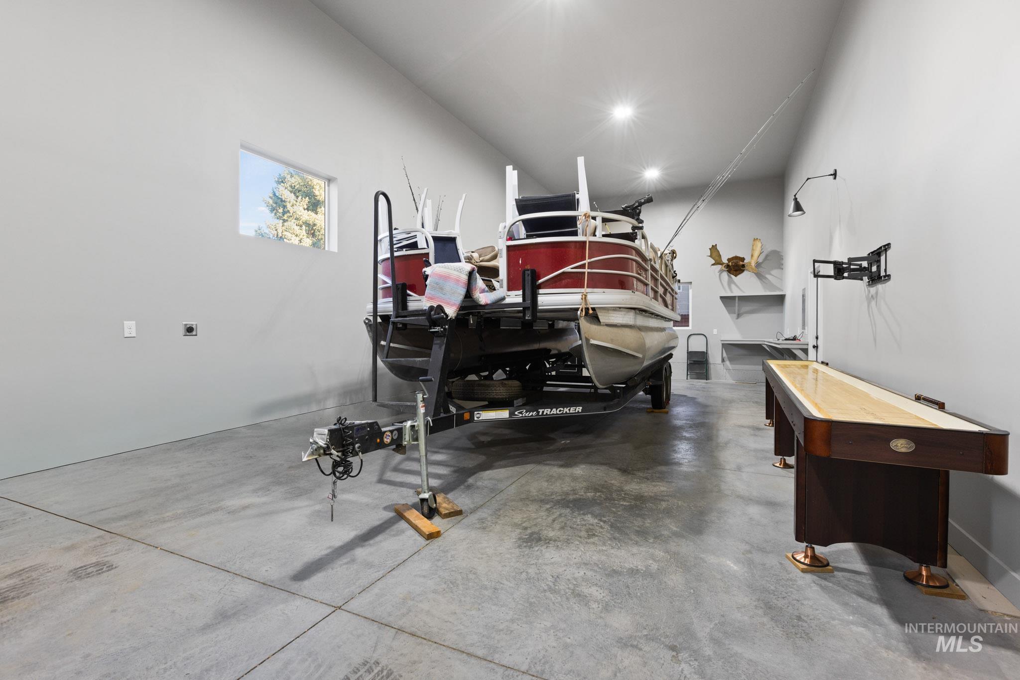 property viewer photo 45